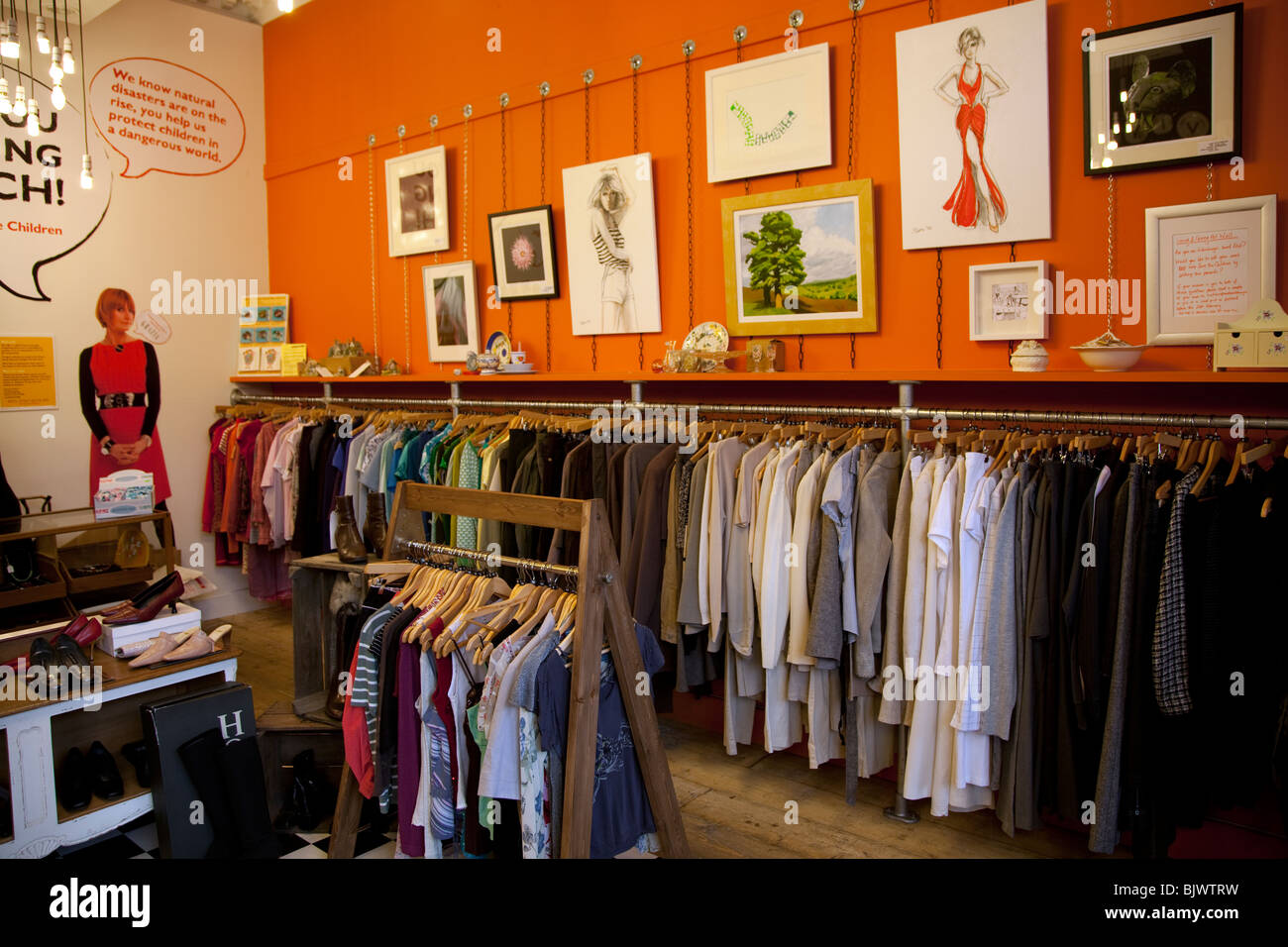 Charity shop Save the Children, Edinburgh, Scotland Stock Photo Alamy