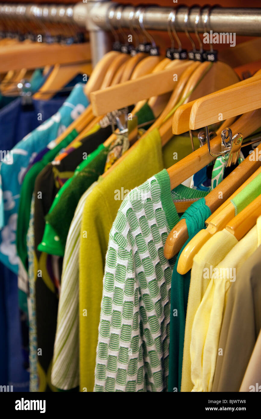 Charity shop Save the Children, Edinburgh, Scotland Stock Photo Alamy