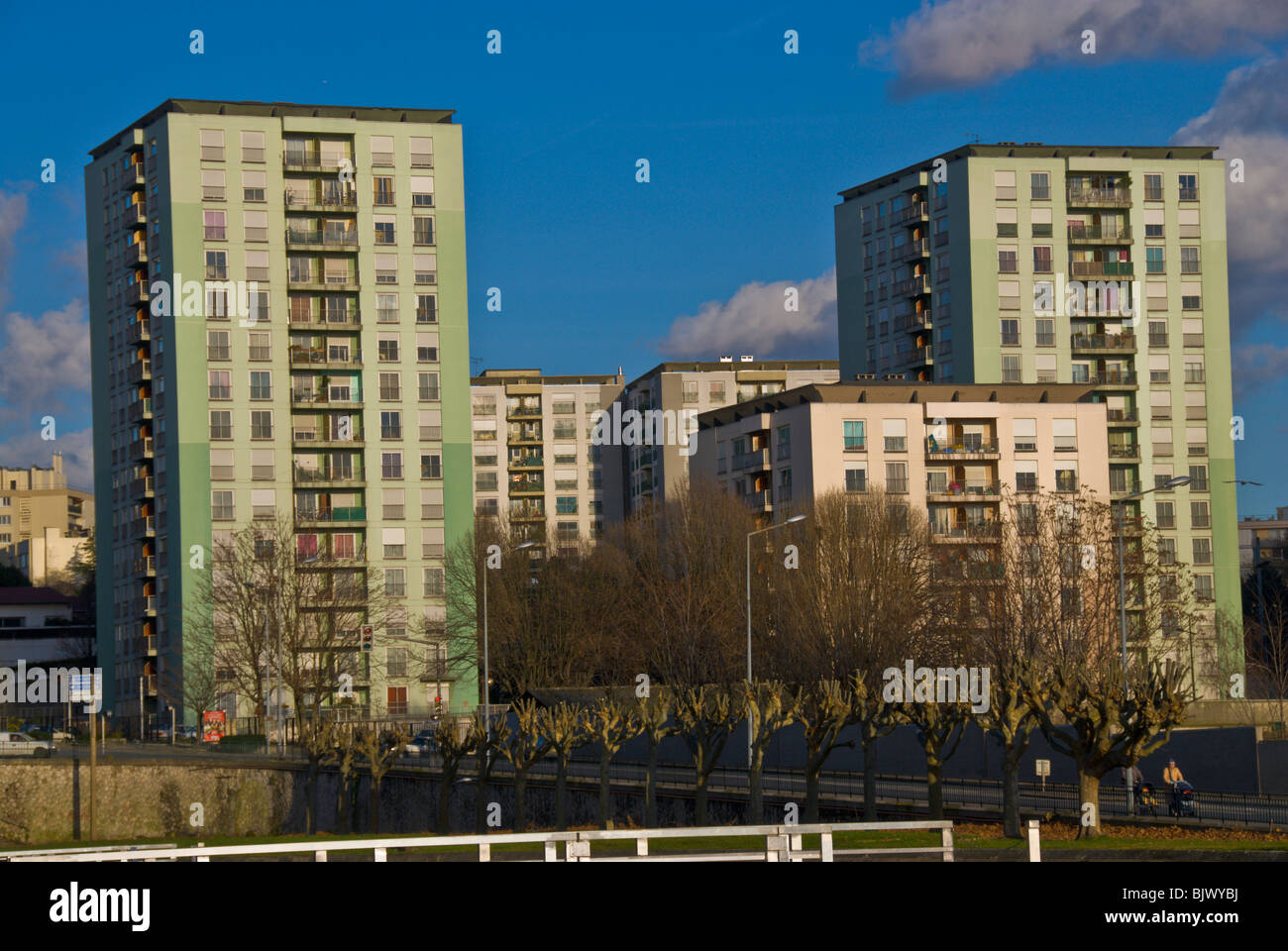 Parisian suburb hires stock photography and images Alamy