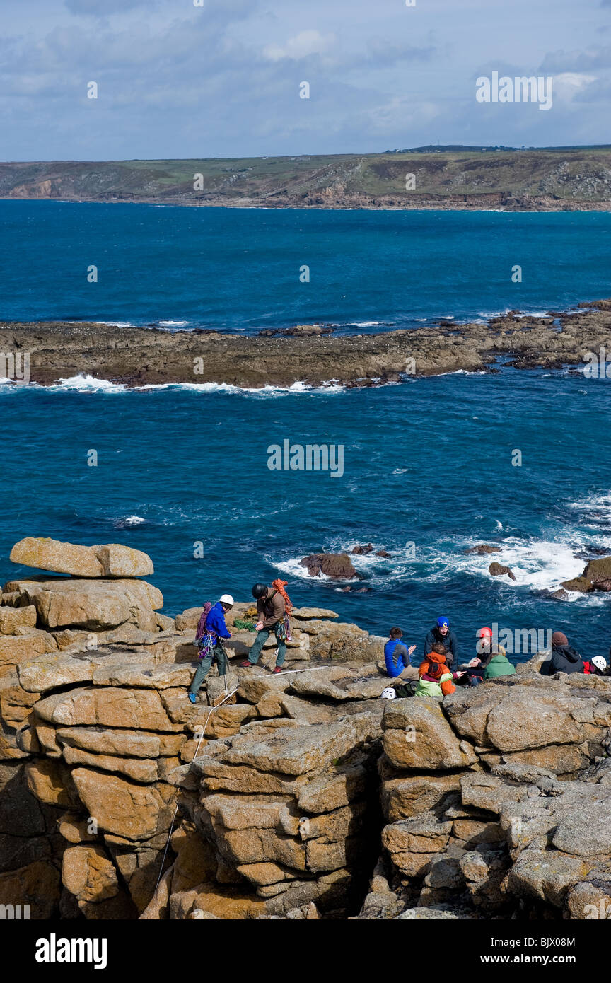 Cliff rocks rugged sea portrait wp hi-res stock photography and images ...
