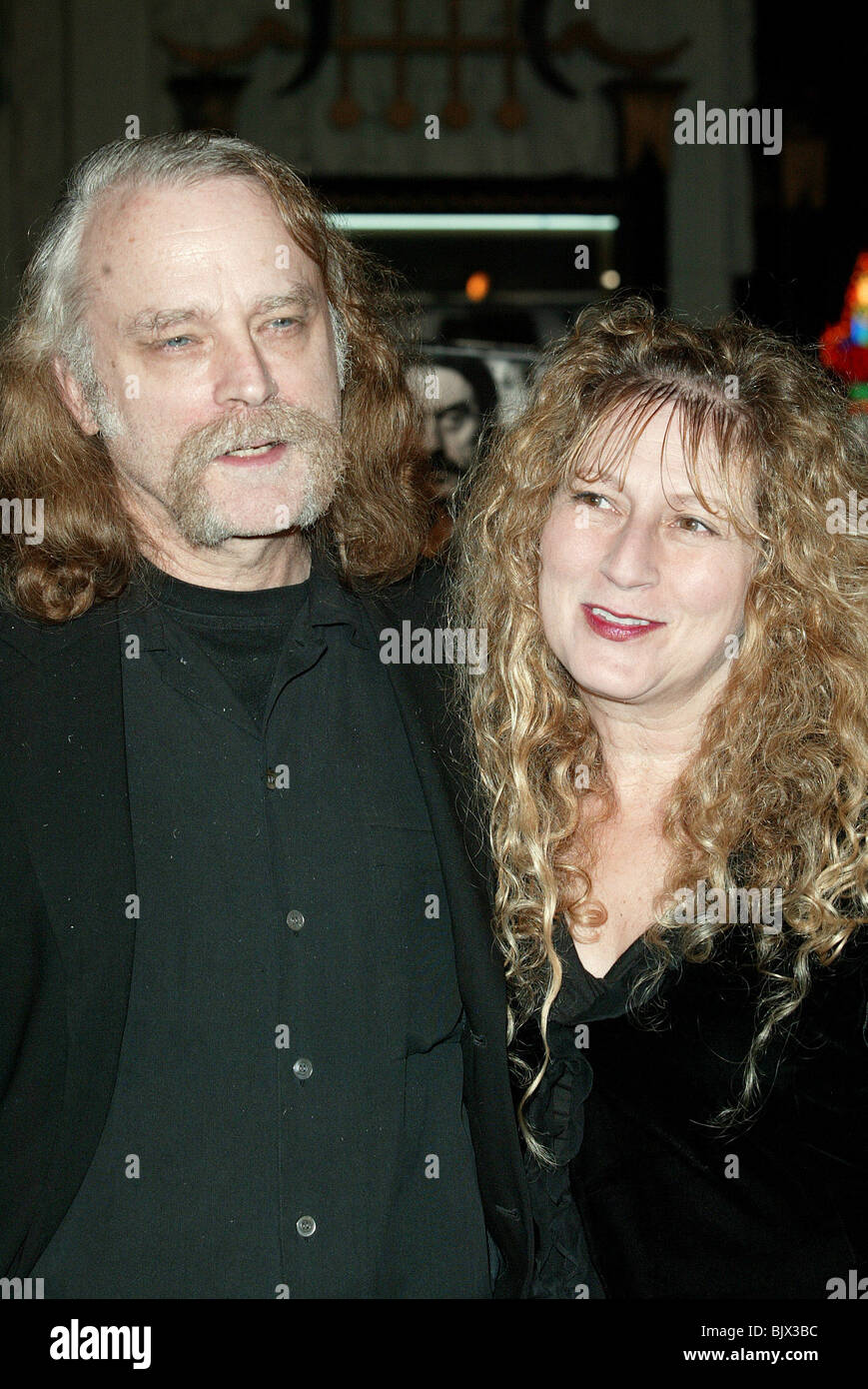 BRAD DOURIF & WIFE DEADWOOD SEASON 2 PREMIERE CHINESE THEATRE HOLLYWOOD