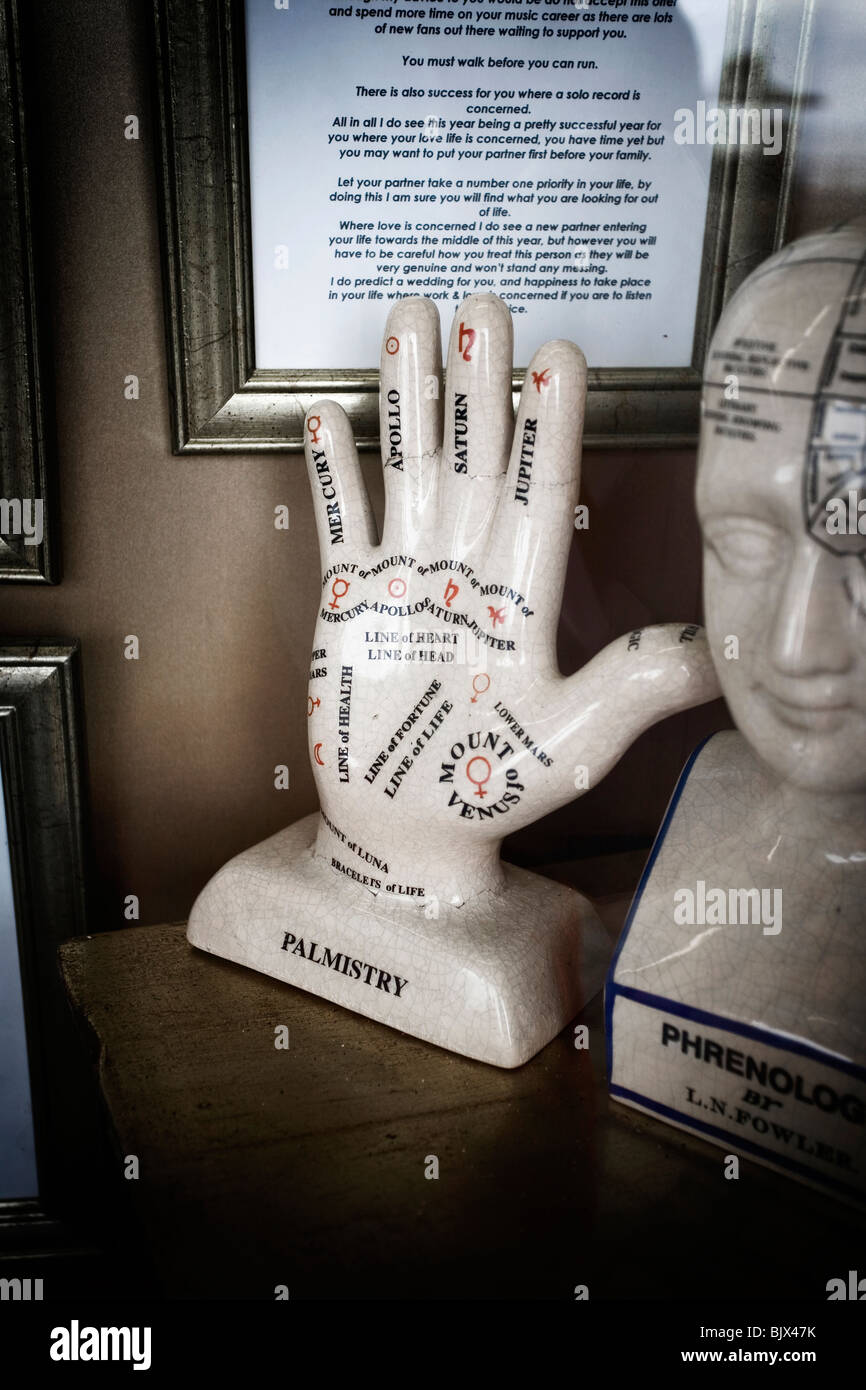 Palm Reading Palmistry High Resolution Stock Photography and Images Alamy
