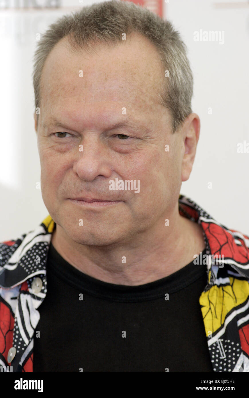 TERRY GILLIAM THE BROTHERS GRIMM PHOTOCALL. CASINO LIDO VENICE ITALY 04 September 2005 Stock Photo