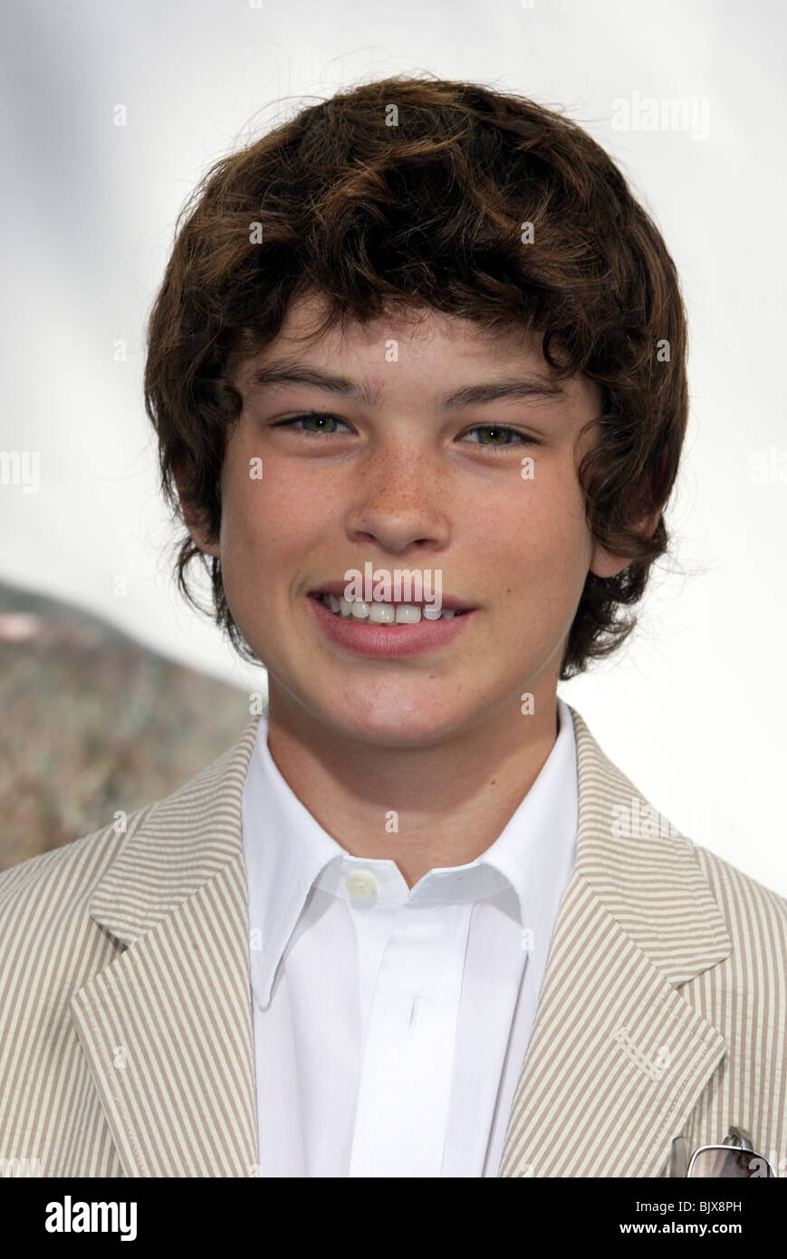 Graham Greene: Sang Maestro Novel Thriller Katolik yang Kontroversial Graham Greene: Sang Maestro Novel Thriller Katolik yang Kontroversial