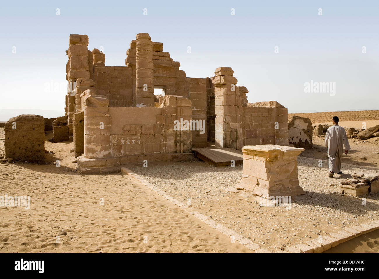 The Roman Temple of Deir el Hagar, Monastery of Stone, Dakhla Oasis, Western Desert of Egypt Stock Photo
