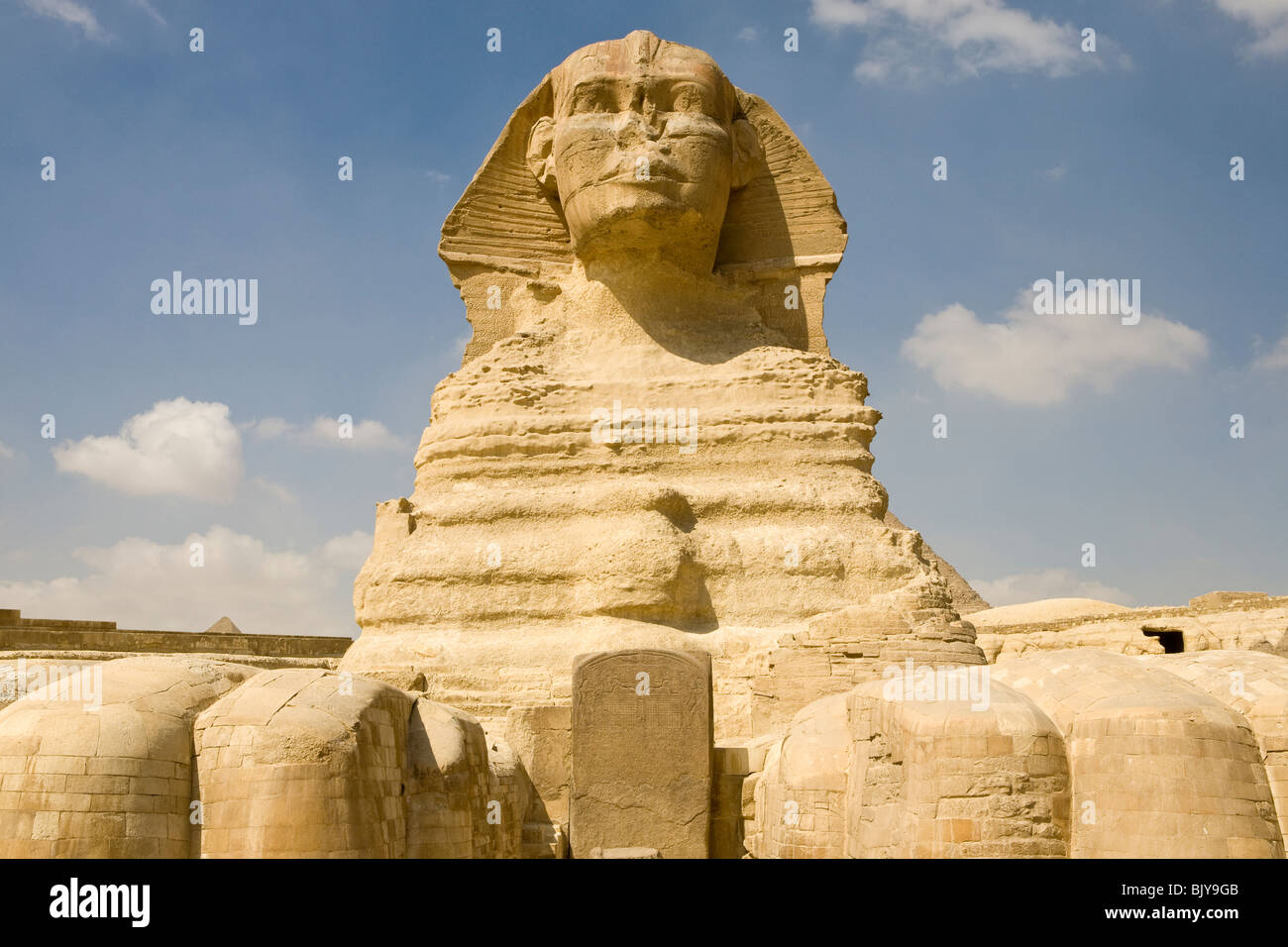 The Dream Stele of Thuthmosis IV between the paws of the Sphinx as seen ...