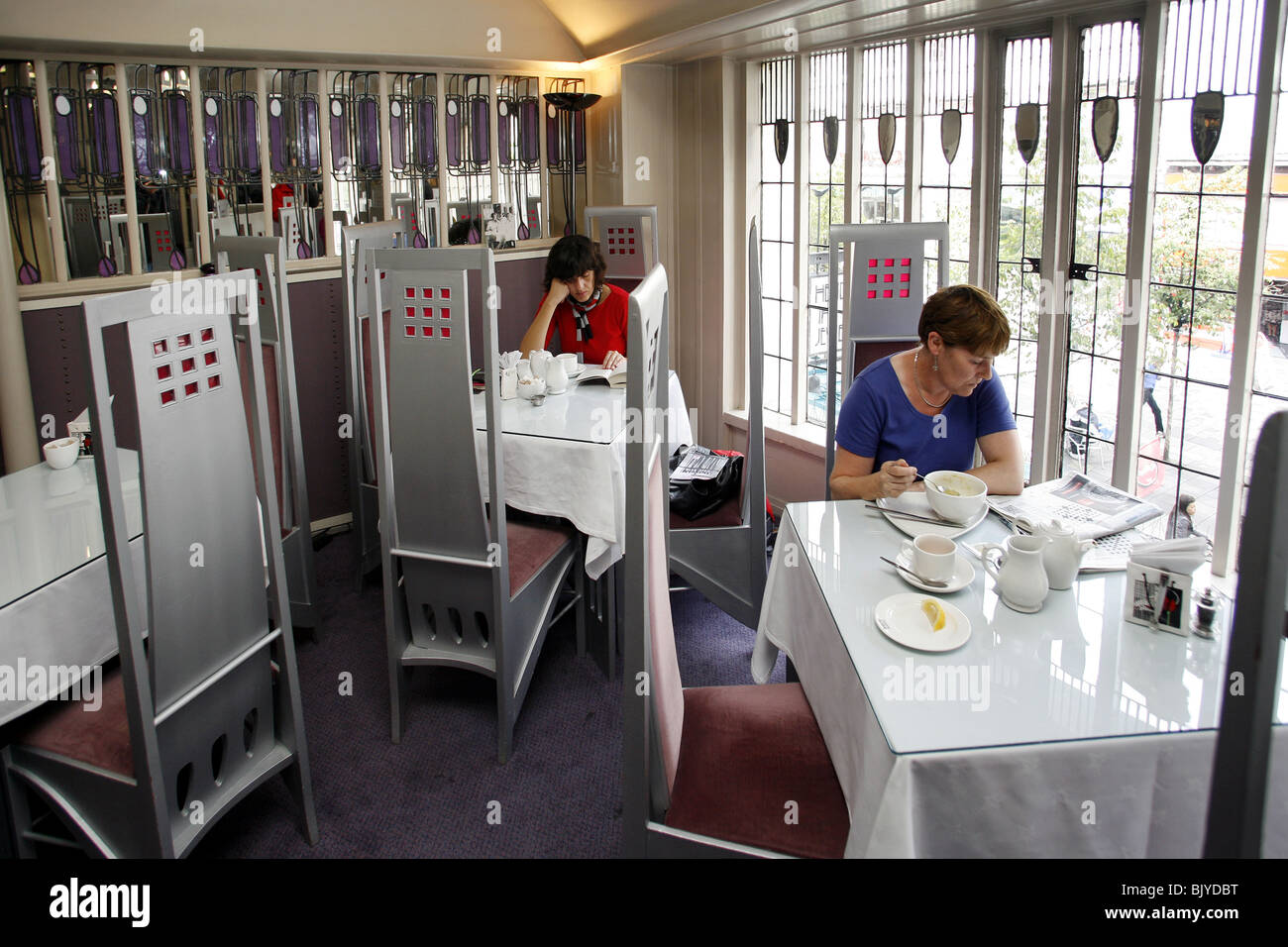 The Willow Tea Rooms, The Room Deluxe, Charles Rennie Mackintosh, Sauchiehall Street, Glasgow, Scotland Stock Photo