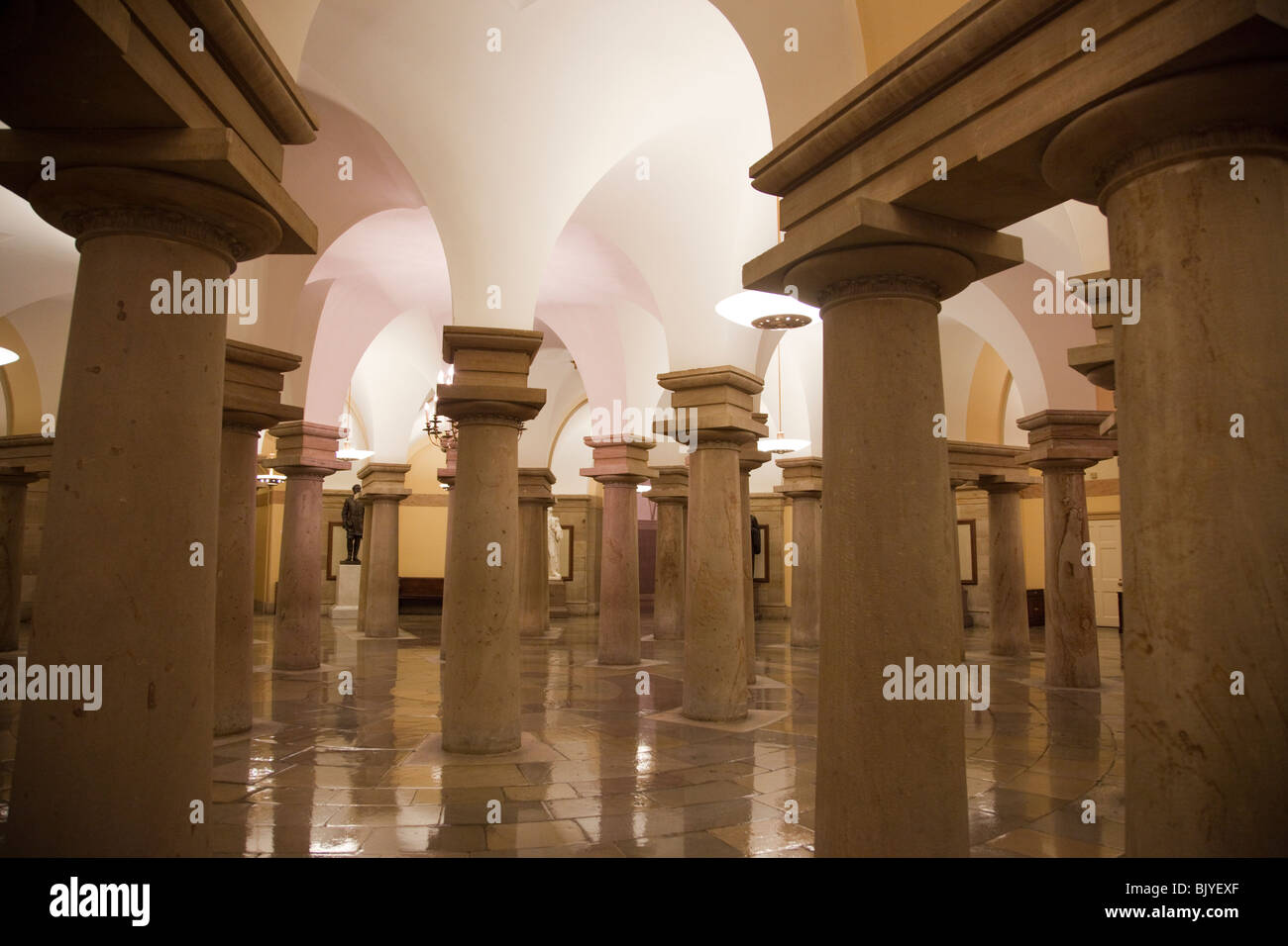 Capitol crypt hires stock photography and images Alamy