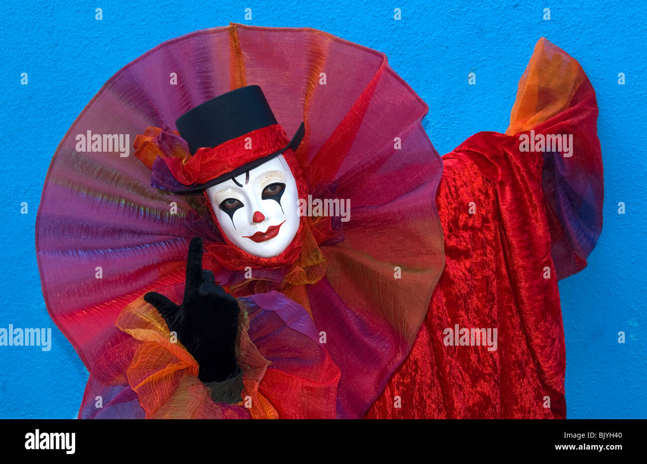 Clown Costumes High Resolution Stock Photography And Images Alamy Clown Costumes High Resolution Stock Photography And Images Alamy