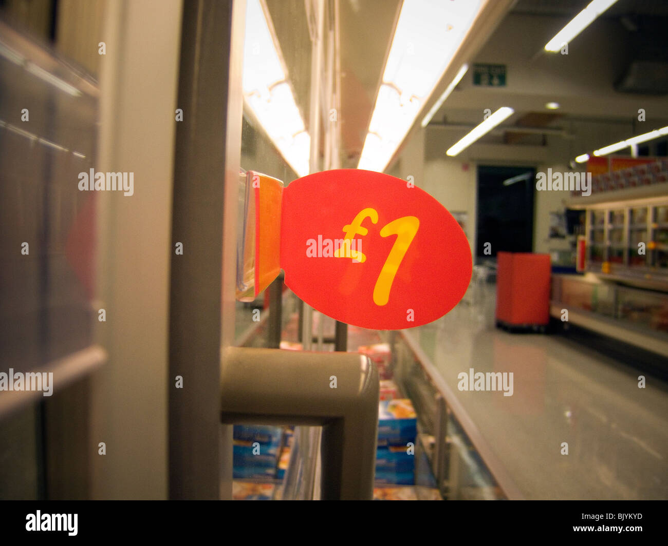 A '£1' sign in a Tesco store in the UK. Stock Photo