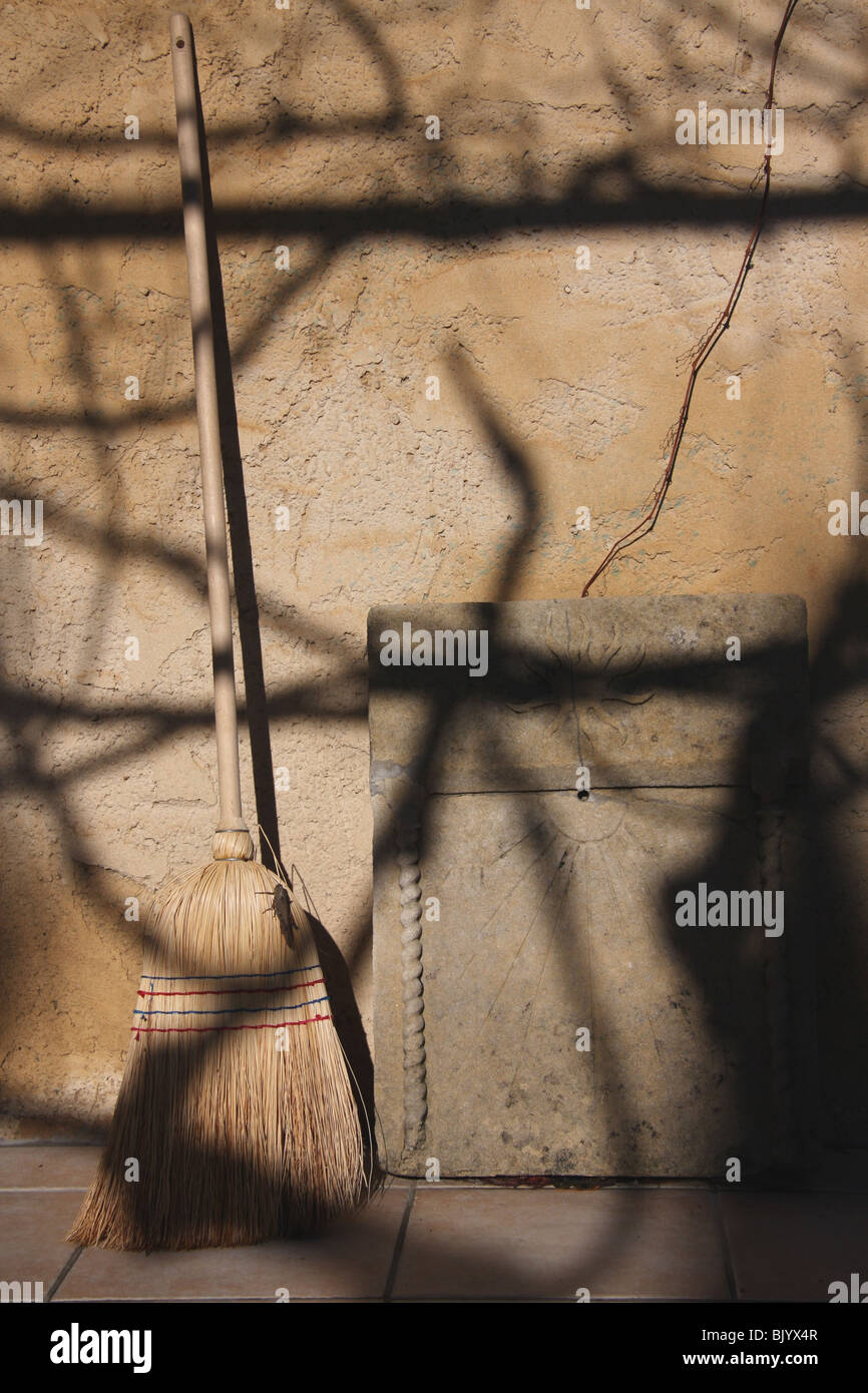 Provence broom hires stock photography and images Alamy