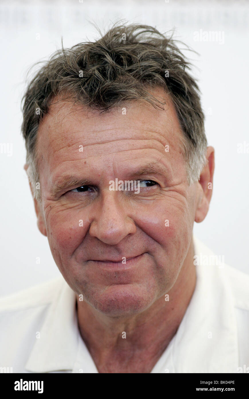 Tom wilkinson hi-res stock photography and images - Alamy