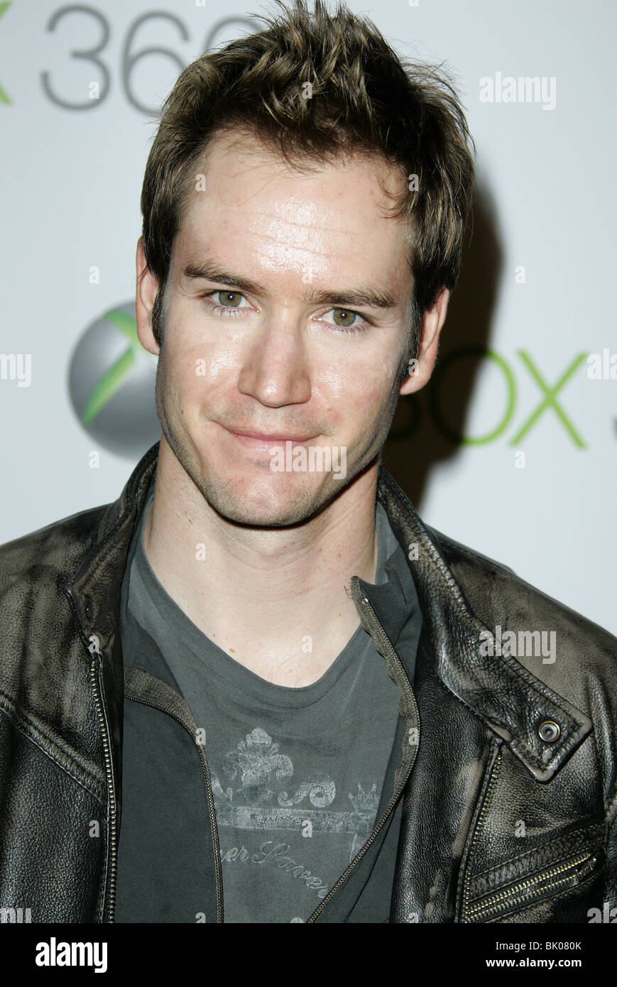 MARK-PAUL GOSSELAAR XBOX 360 LAUNCH PARTY PRIVATE HOME HOLLYWOOD HILLS LOS ANGELES USA 16 November 2005 Stock Photo