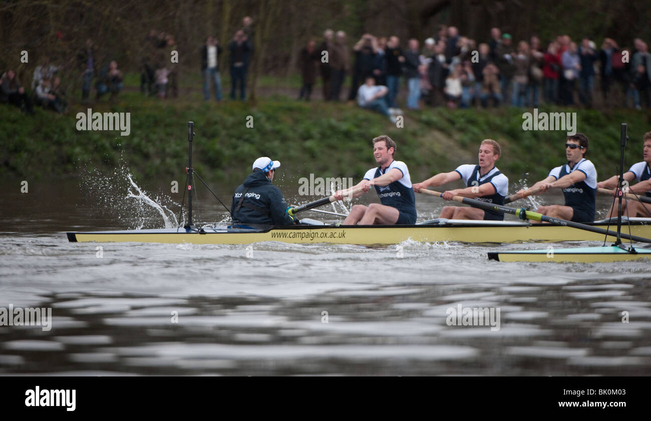 156th University Boat Race Oxford Cambridge Stock Photo Alamy