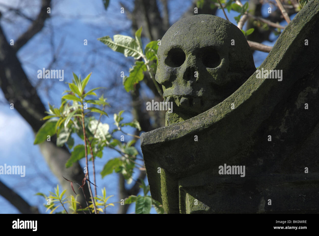 Skull, part of a headstone in Old Calton Burial Ground, Edinburgh, Scotland Stock Photo