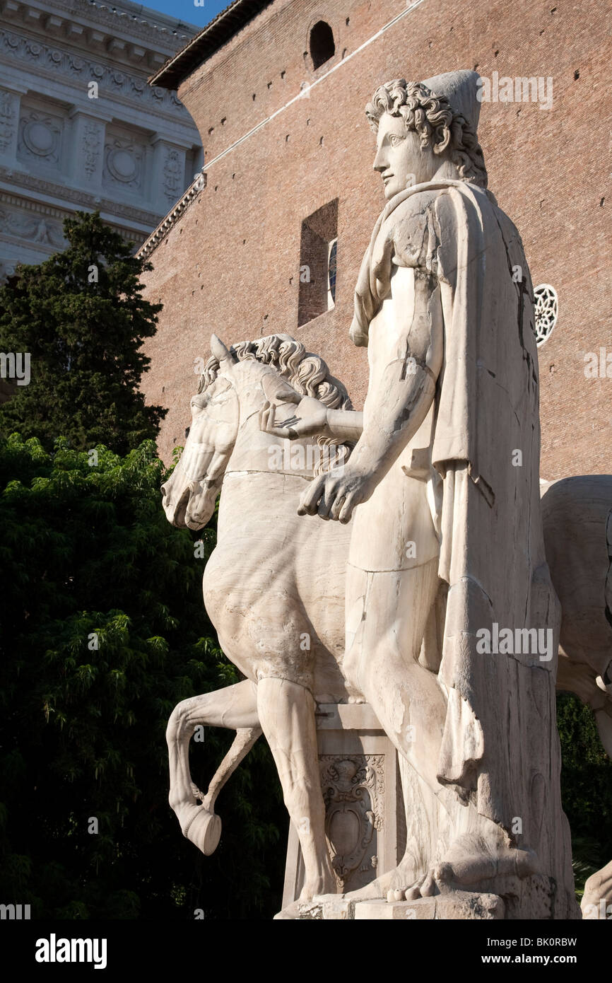 Horse statue rome hi-res stock photography and images - Alamy