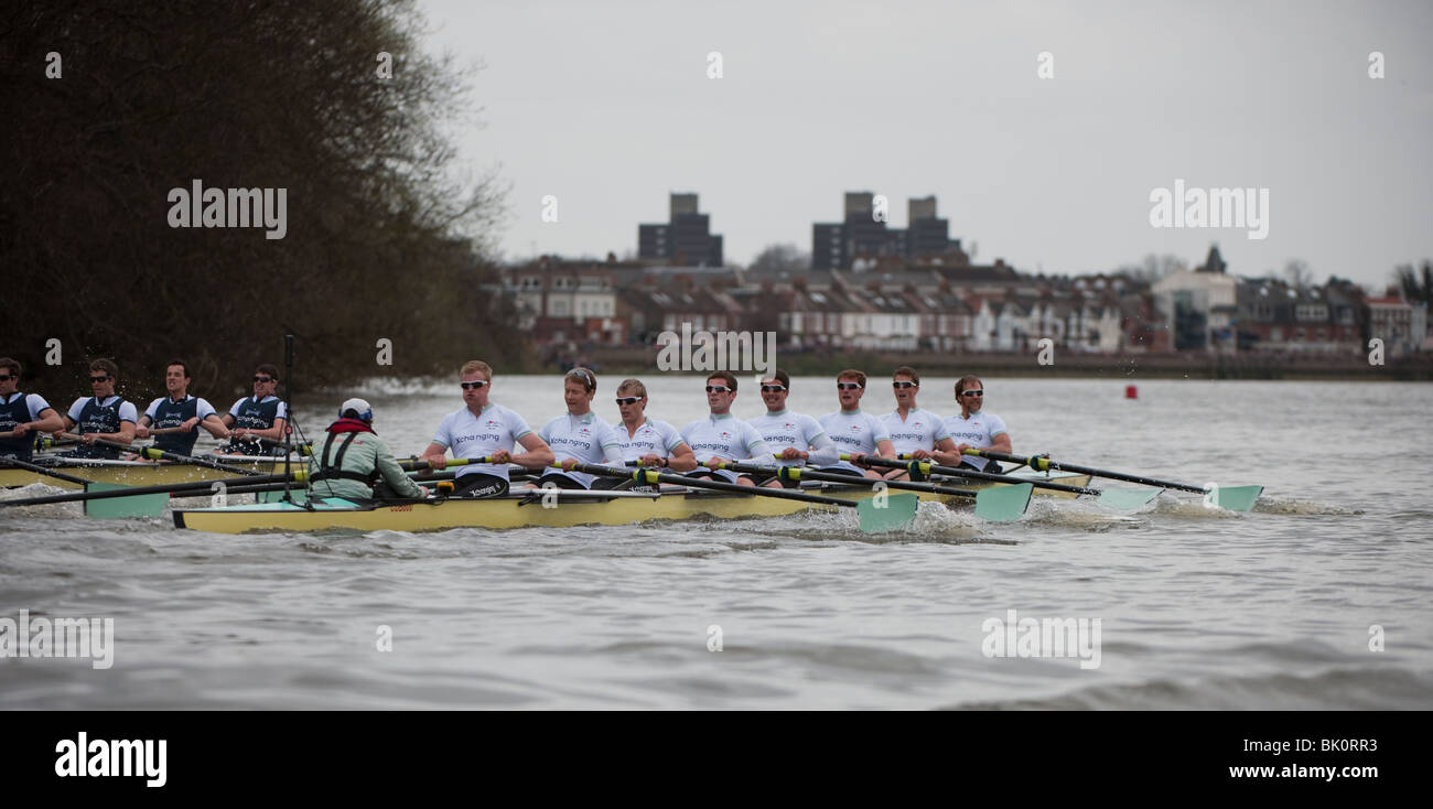 156th University Boat Race Oxford Cambridge Stock Photo Alamy
