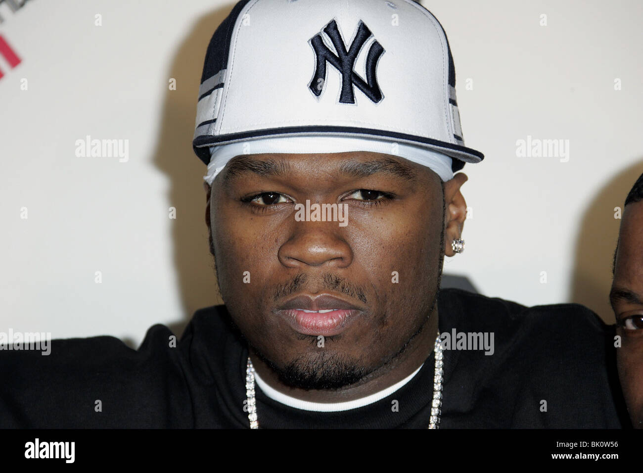 50 CENT SPIKE TV VIDEO GAME AWARDS 2005 GIBSON AMPHITHEATRE LOS ANGELES USA 18 November 2005 Stock Photo