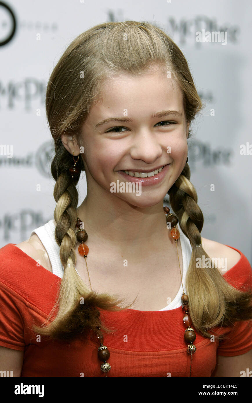Brooke Hogan born May 5, 1988 (age 30) foto Ethel Barrymore photo