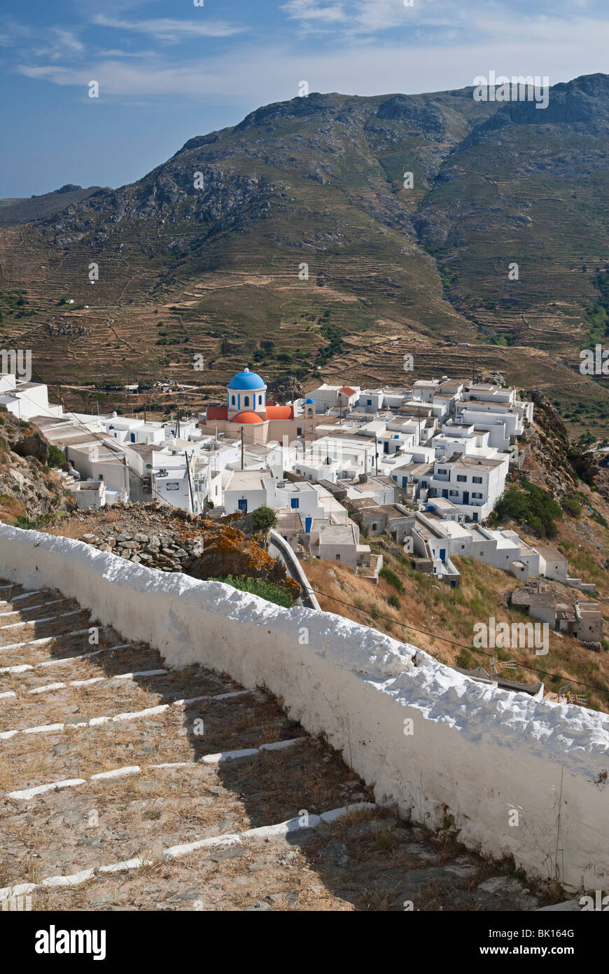 Steep path down to the whitewashed houses of Kato Chora, Serifos Island ...