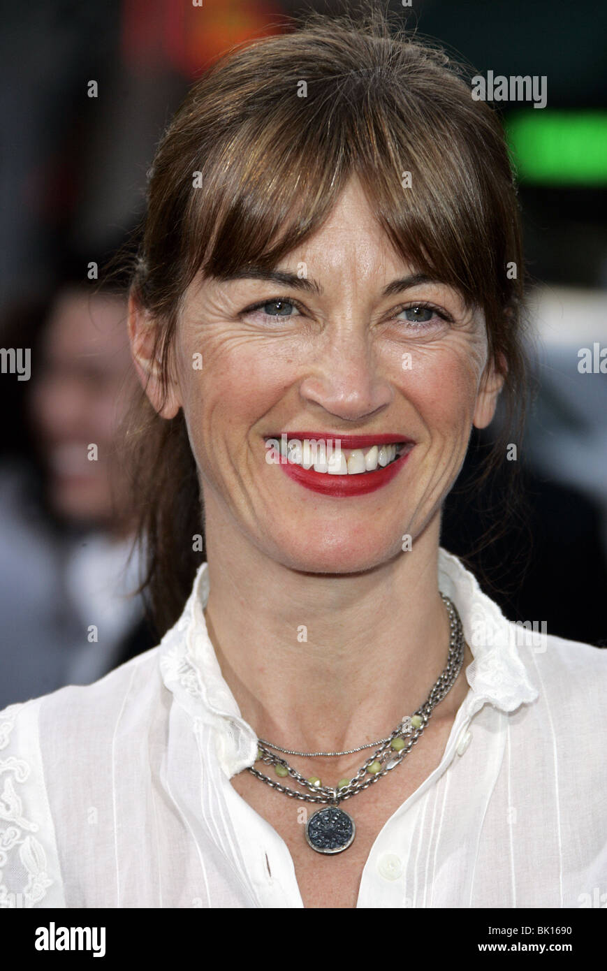 Amanda pays actress High Resolution Stock Photography and Images - Alamy