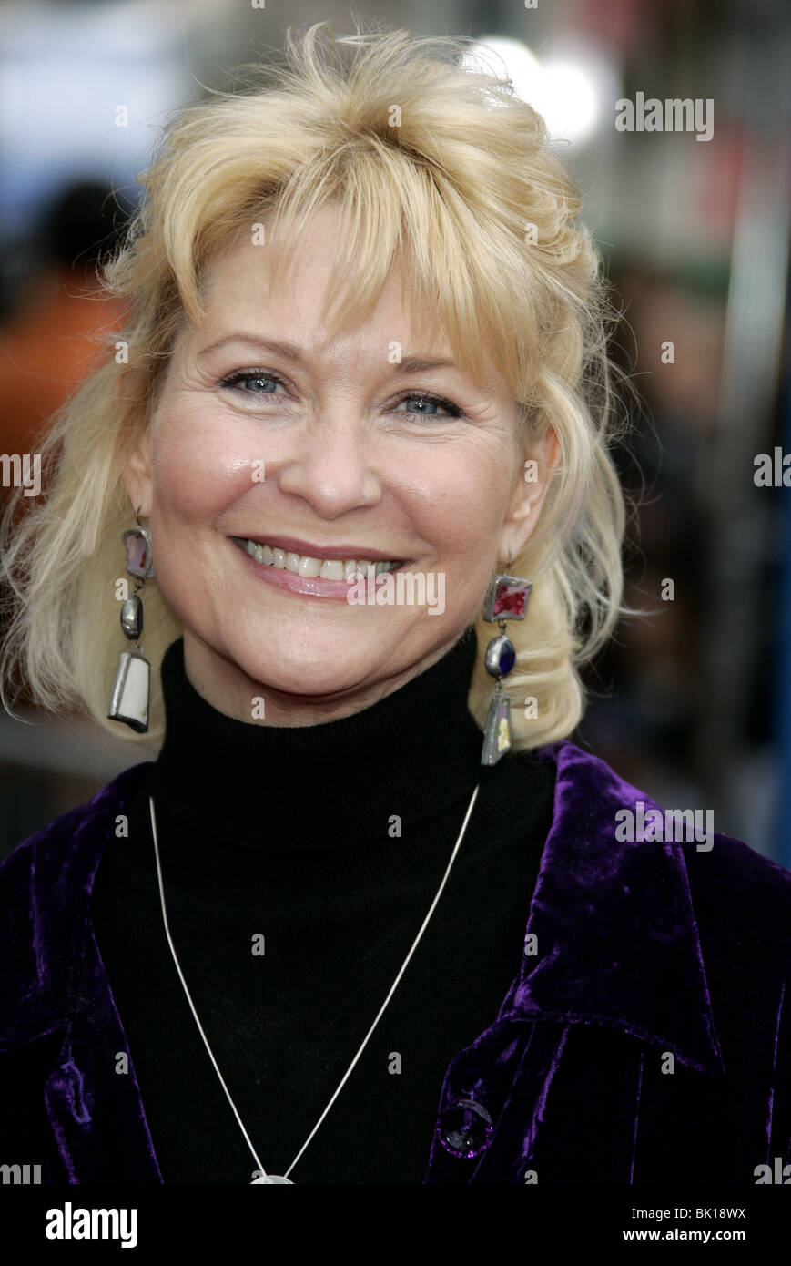 DEE WALLACE STONE RV PREMIERE WESTWOOD LOS ANGELES USA 23 April 2006 Stock Photo