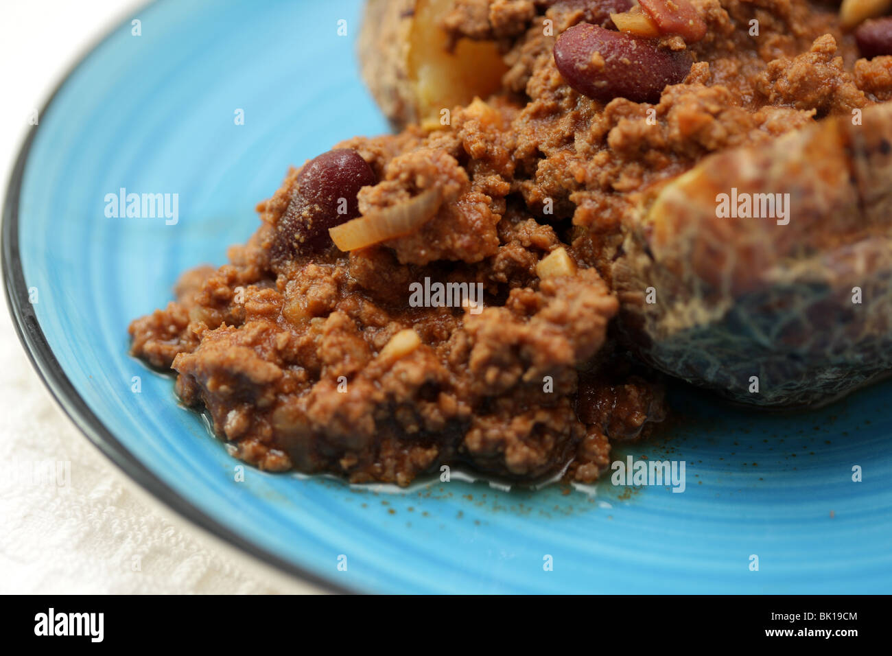Jacket Potato with Chilli Con Carne Stock Photo Alamy