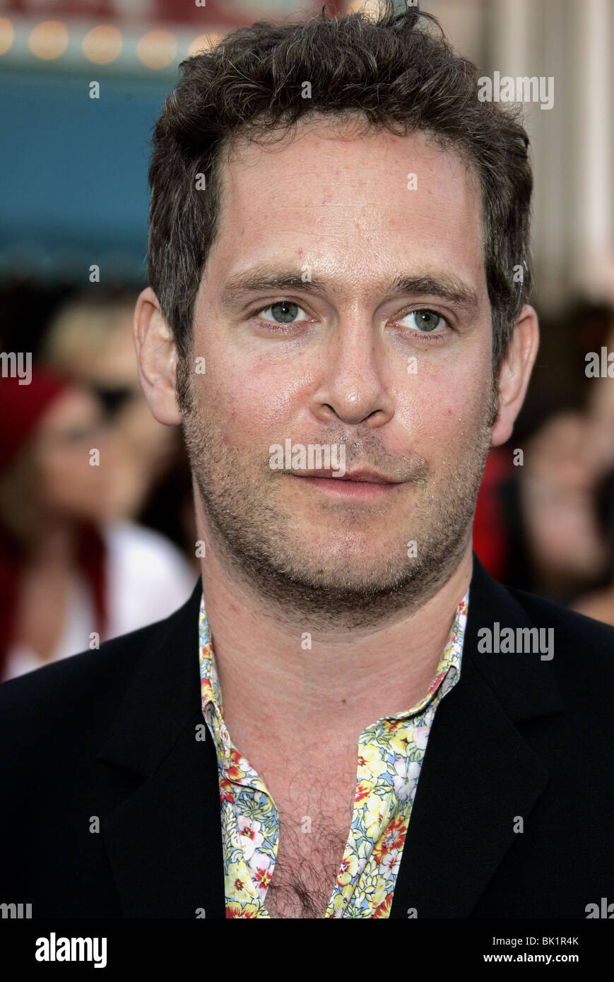 tom-hollander-pirates-of-the-caribbean-dead-mans-chest-world-premiere