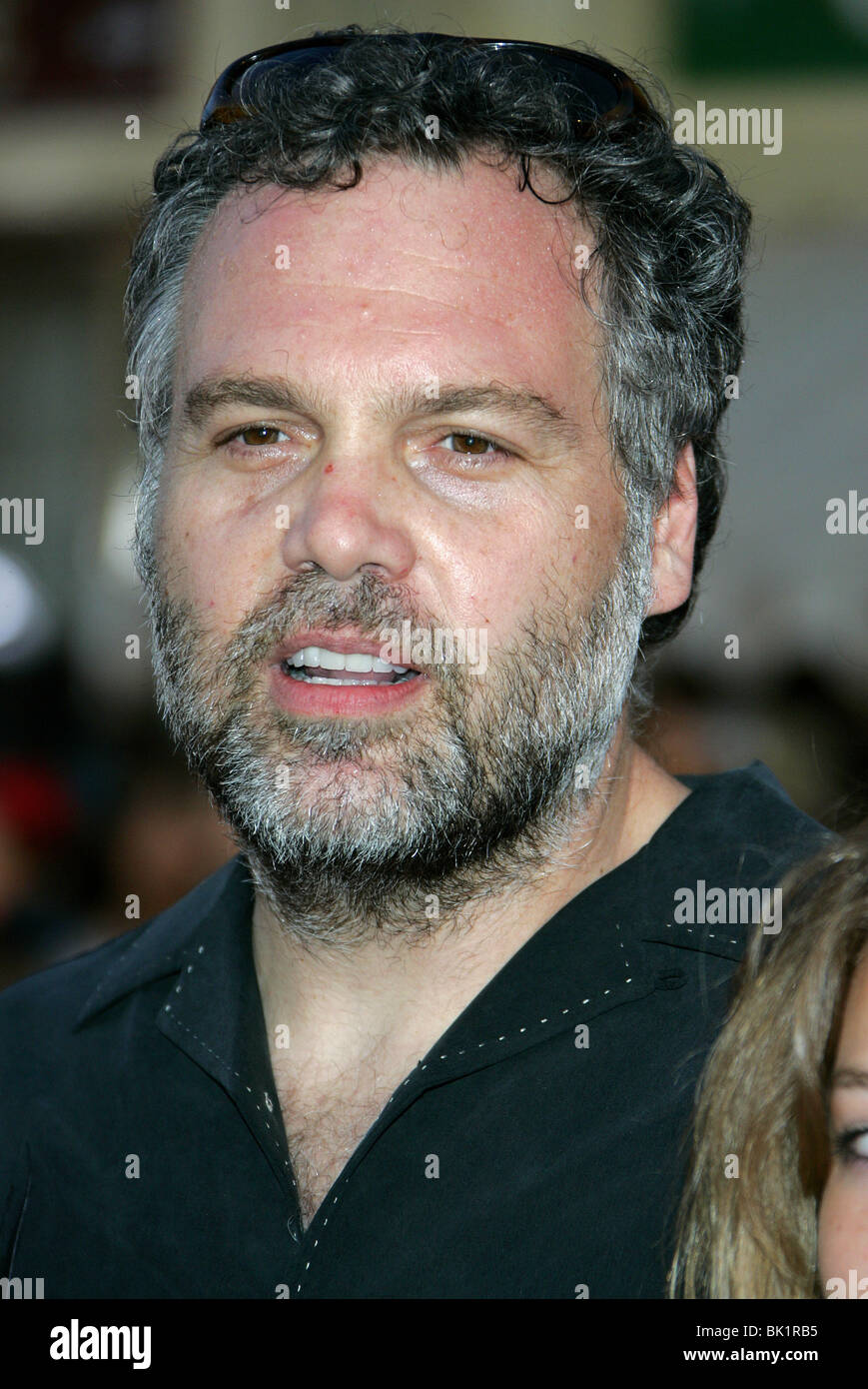 VINCENT D'ONOFRIO PIRATES OF THE CARIBBEAN DEAD MANS CHEST WORLD