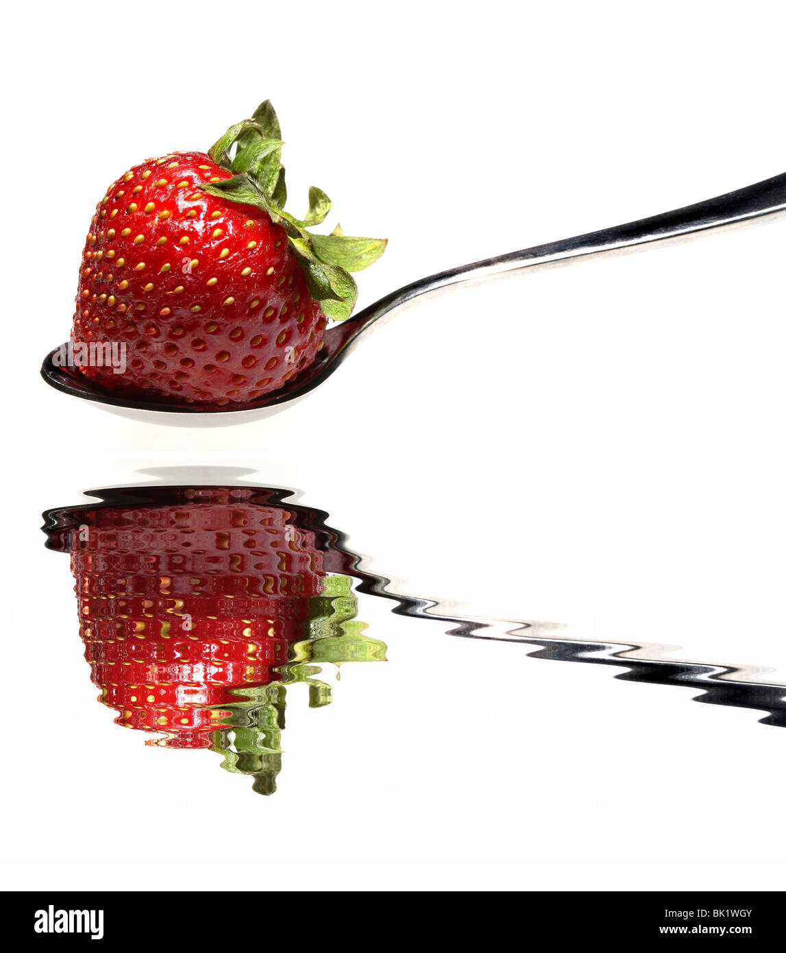 Strawberry hi-res stock photography and images - Alamy