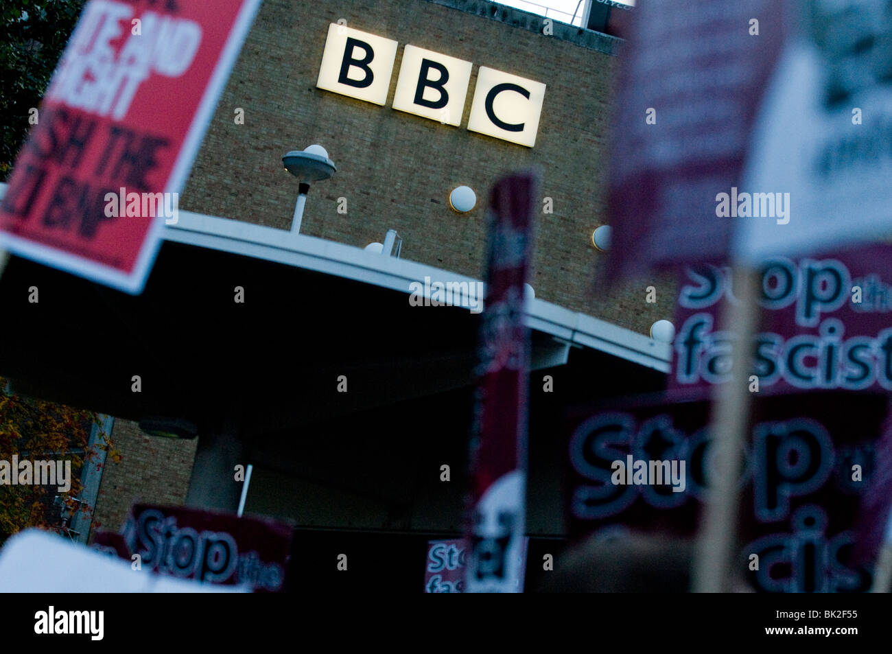 Protestors, against the inclusion of Nick Griffin of the BNP in BBC's Question Time, gather outside the Television Centre Stock Photo