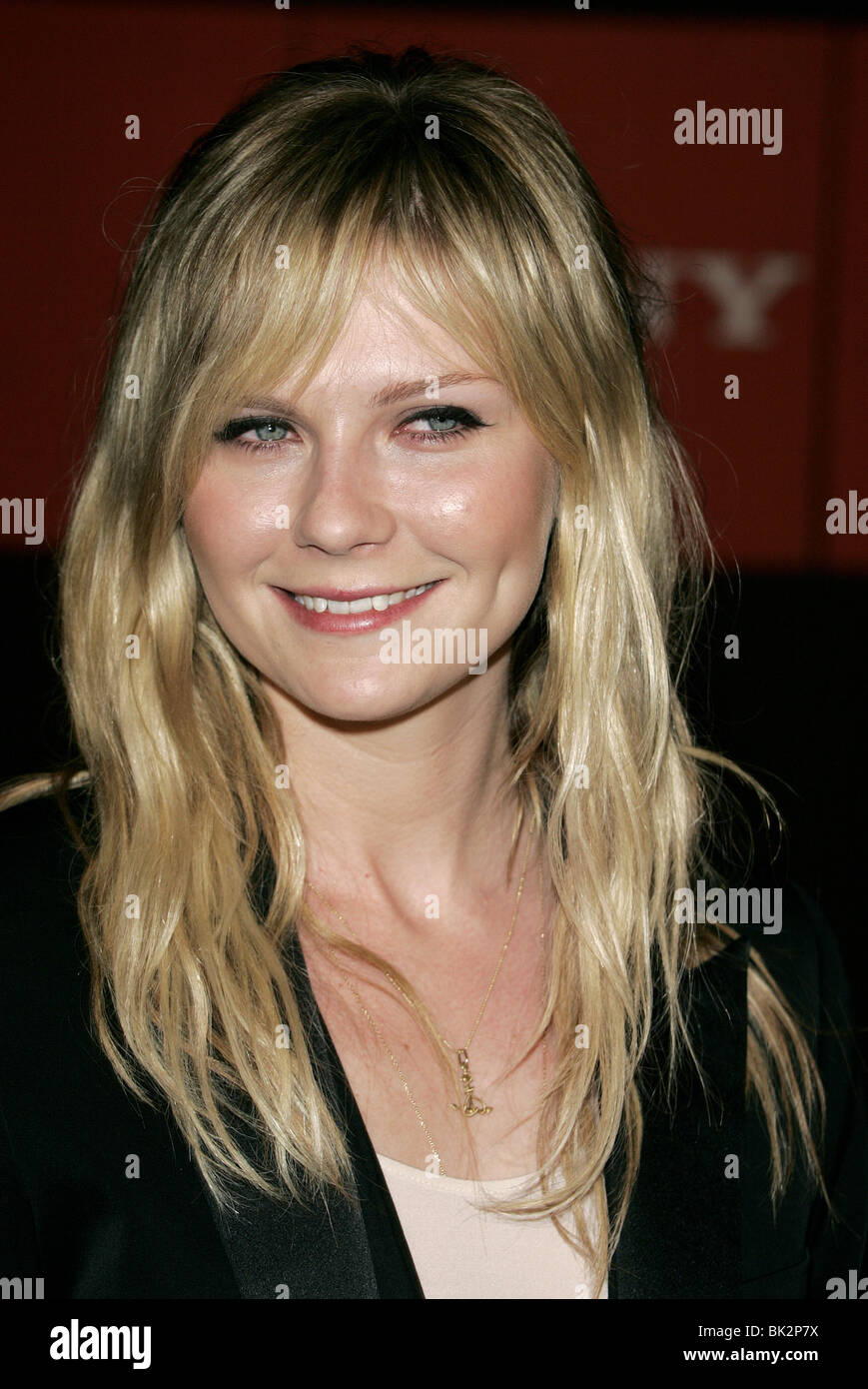Actress kirsten dunst hi-res stock photography and images - Page ..., حجم الصورة 869x1390