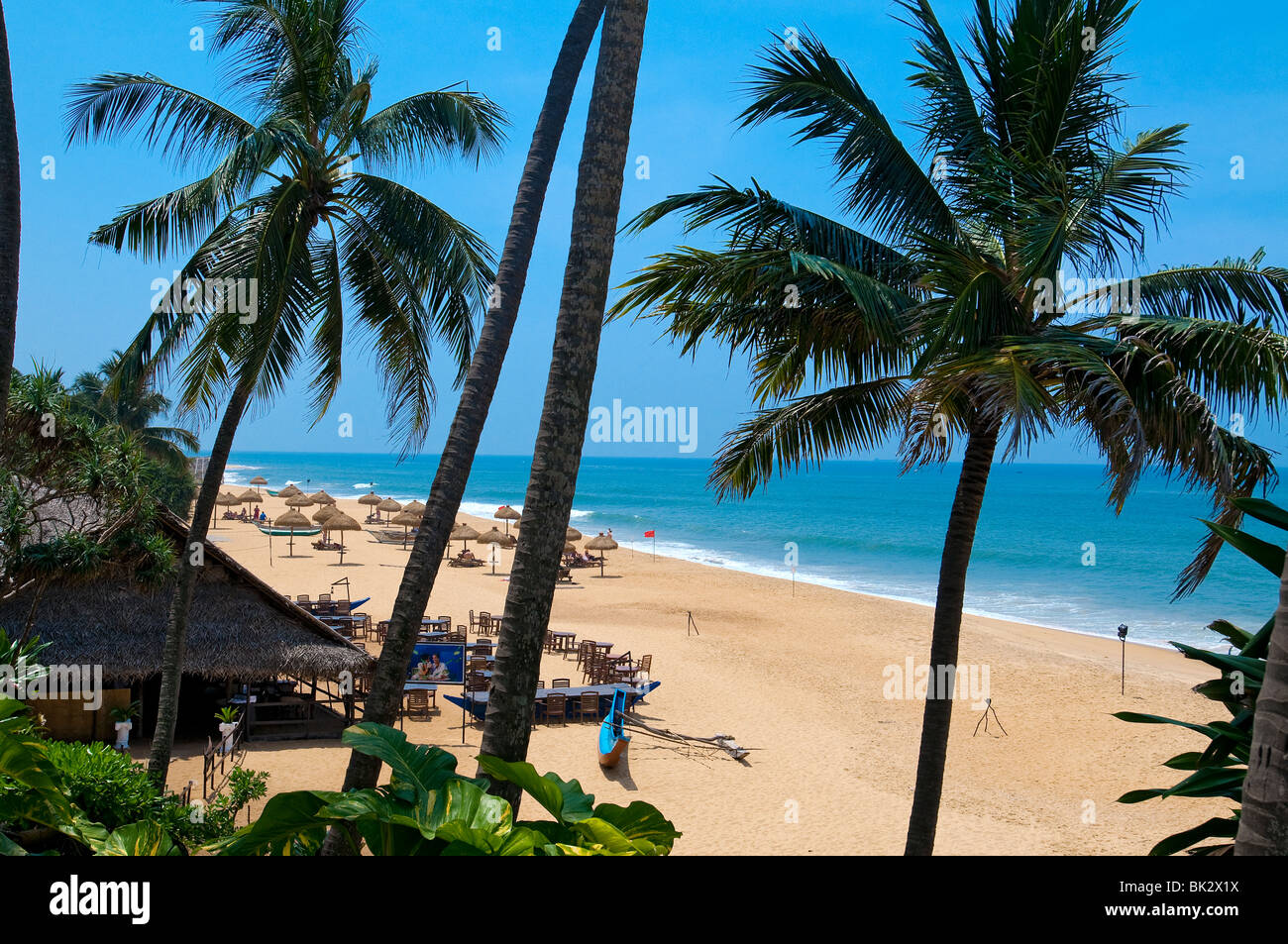 Beach in front Mount Lavinia Hotel, Mount Lavinia, Sri Lanka Stock Photo Alamy