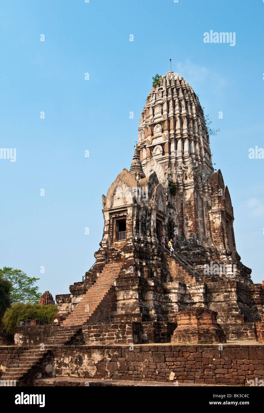 The main prang at Wat Ratchaburana Buddhist Temple ruins in Ayutthaya, Thailand, a UNESCO World Heritage Site. Stock Photo