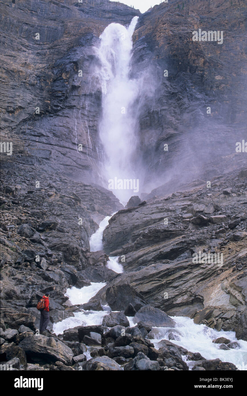 Hikers in yoho national park hi-res stock photography and images - Alamy