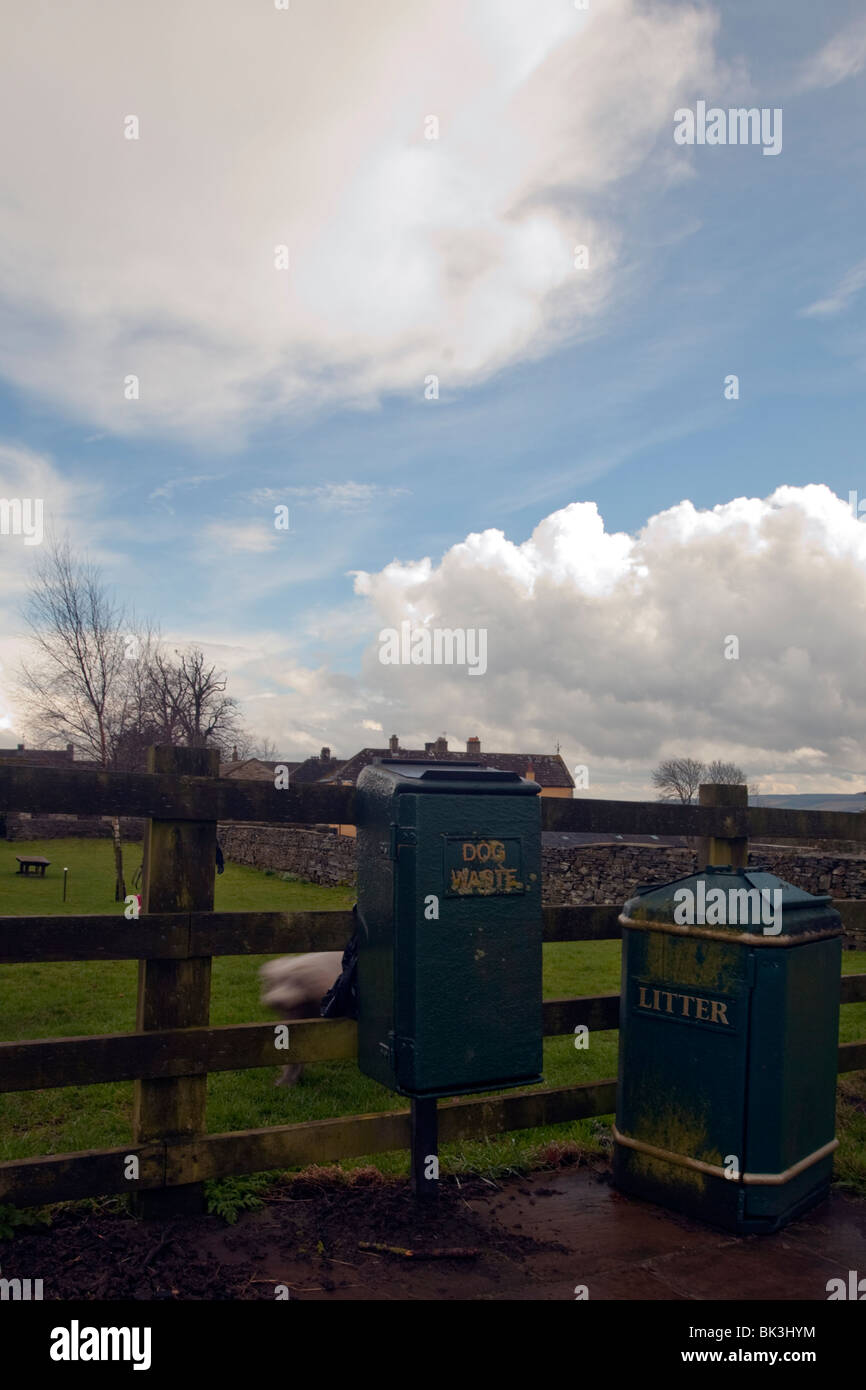 Dog waste and rubbish bin in Leyburn, Yorkshire, pick it up and bin it