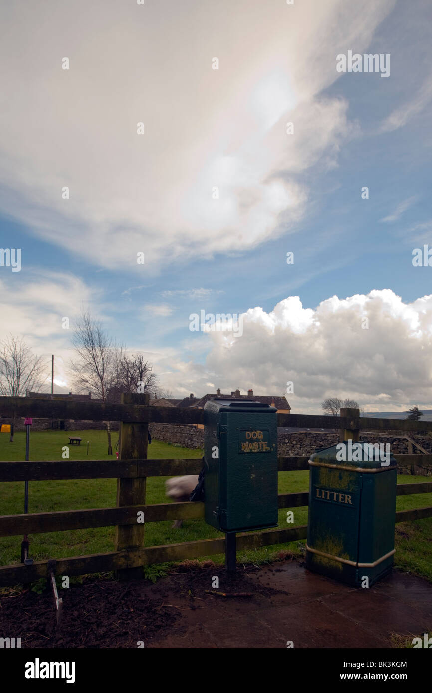 Dog waste and rubbish bin in Leyburn, Yorkshire, pick it up and bin it