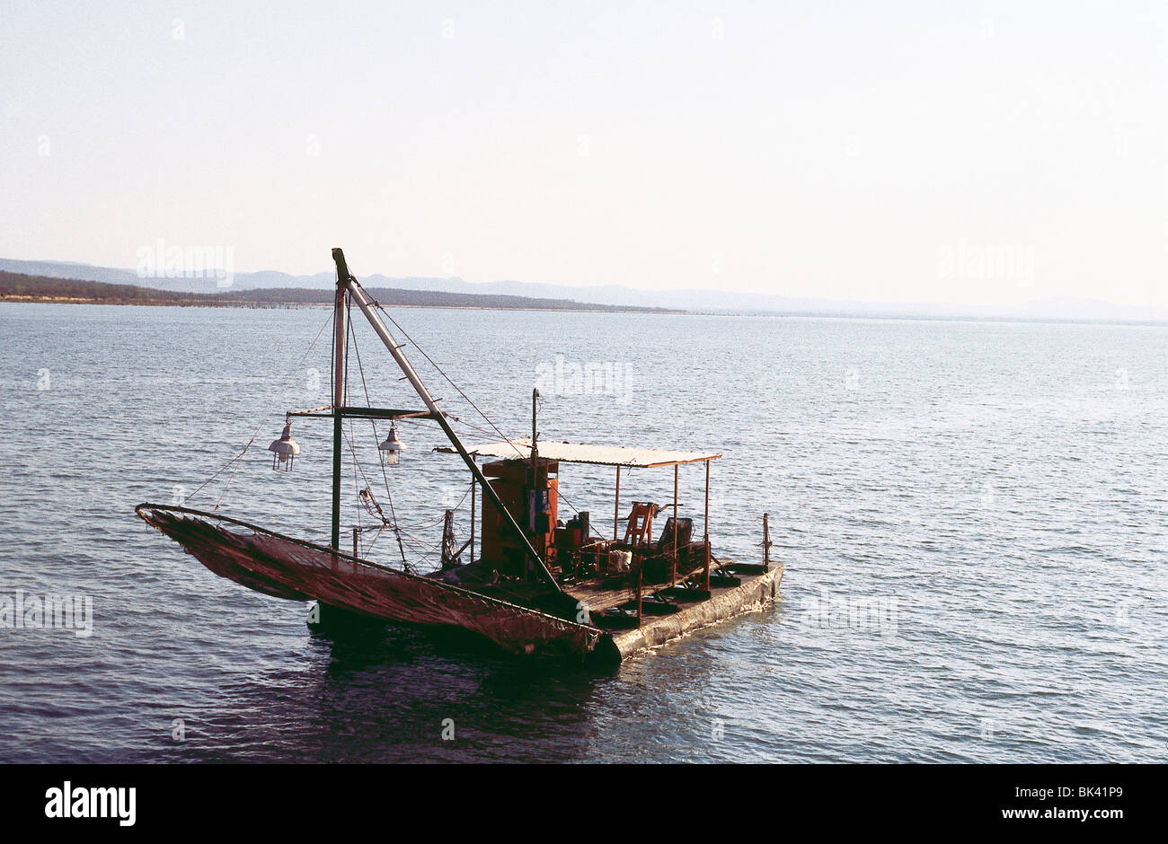 Kapenta fishing boat zimbabwe hires stock photography and images Alamy