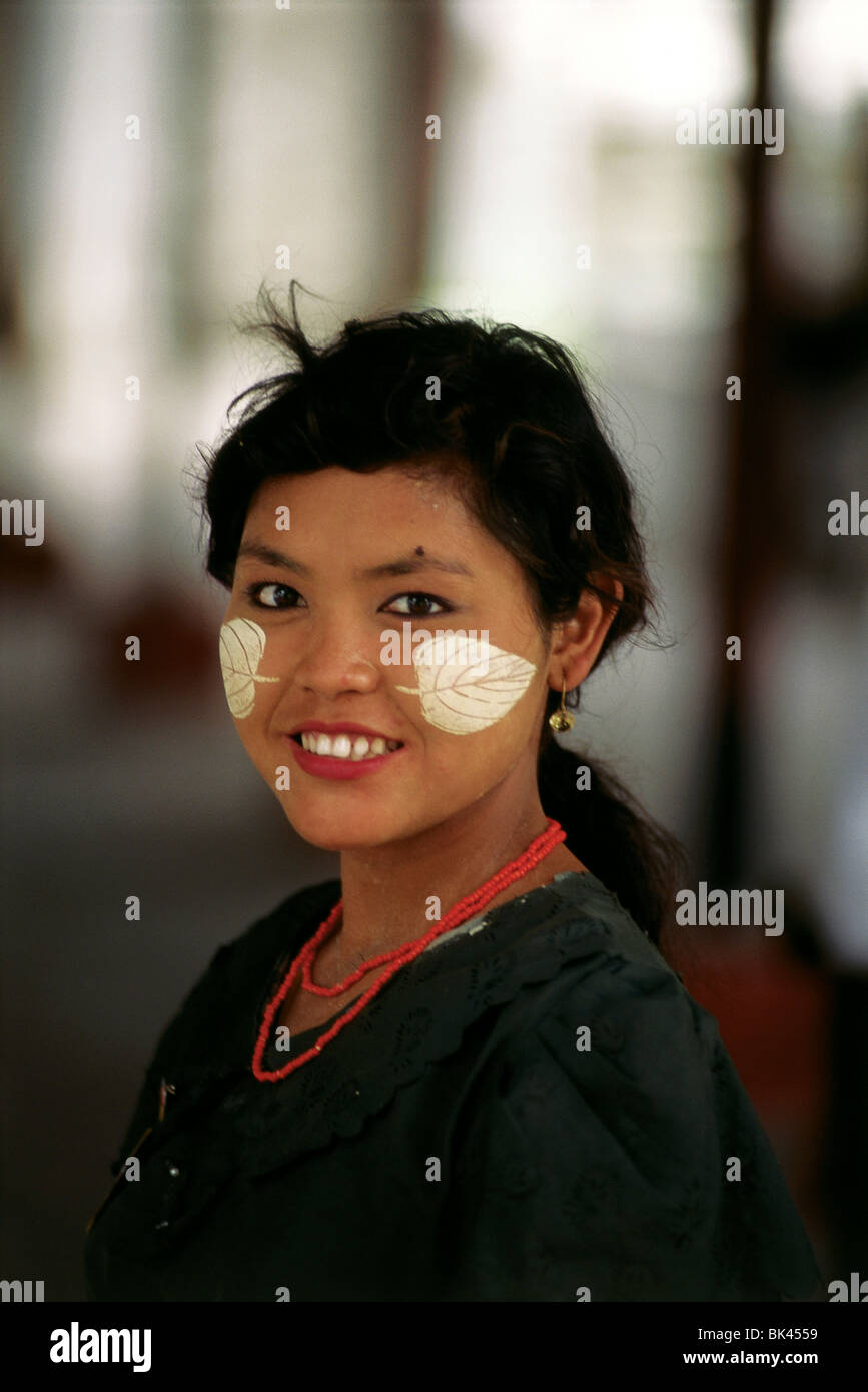 Woman wearing Thanaka (face paint), Myanmar Stock Photo Alamy