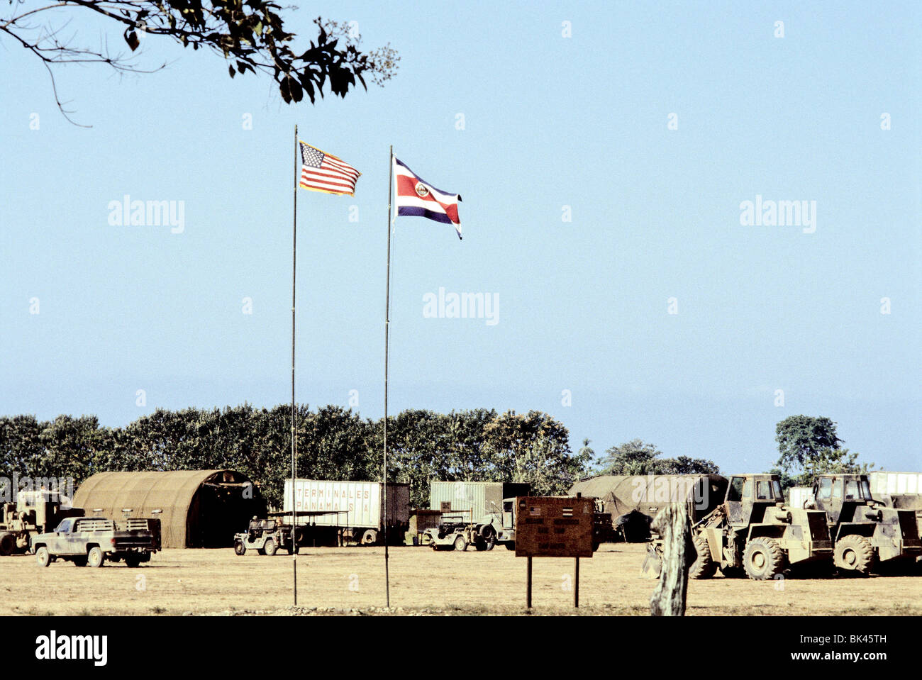 Usa military base camp hi-res stock photography and images - Alamy