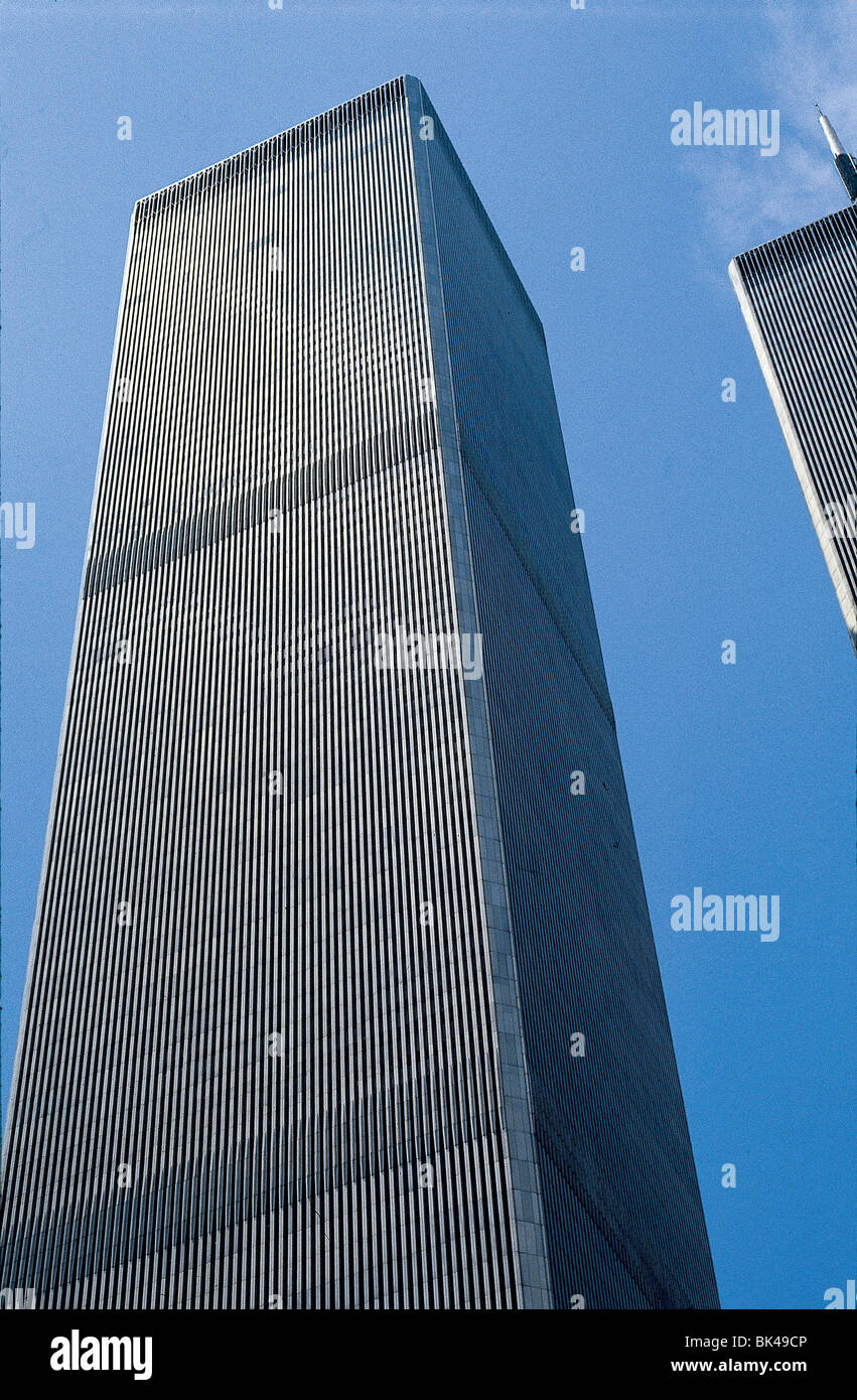 World Trade Center Building New York City (architects were Minoru Yamasaki & Associates with Emery Roth & Sons) - buildings Stock Photo