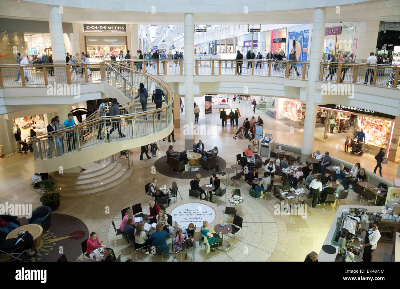 Bluewater shop complex hi-res stock photography and images - Alamy