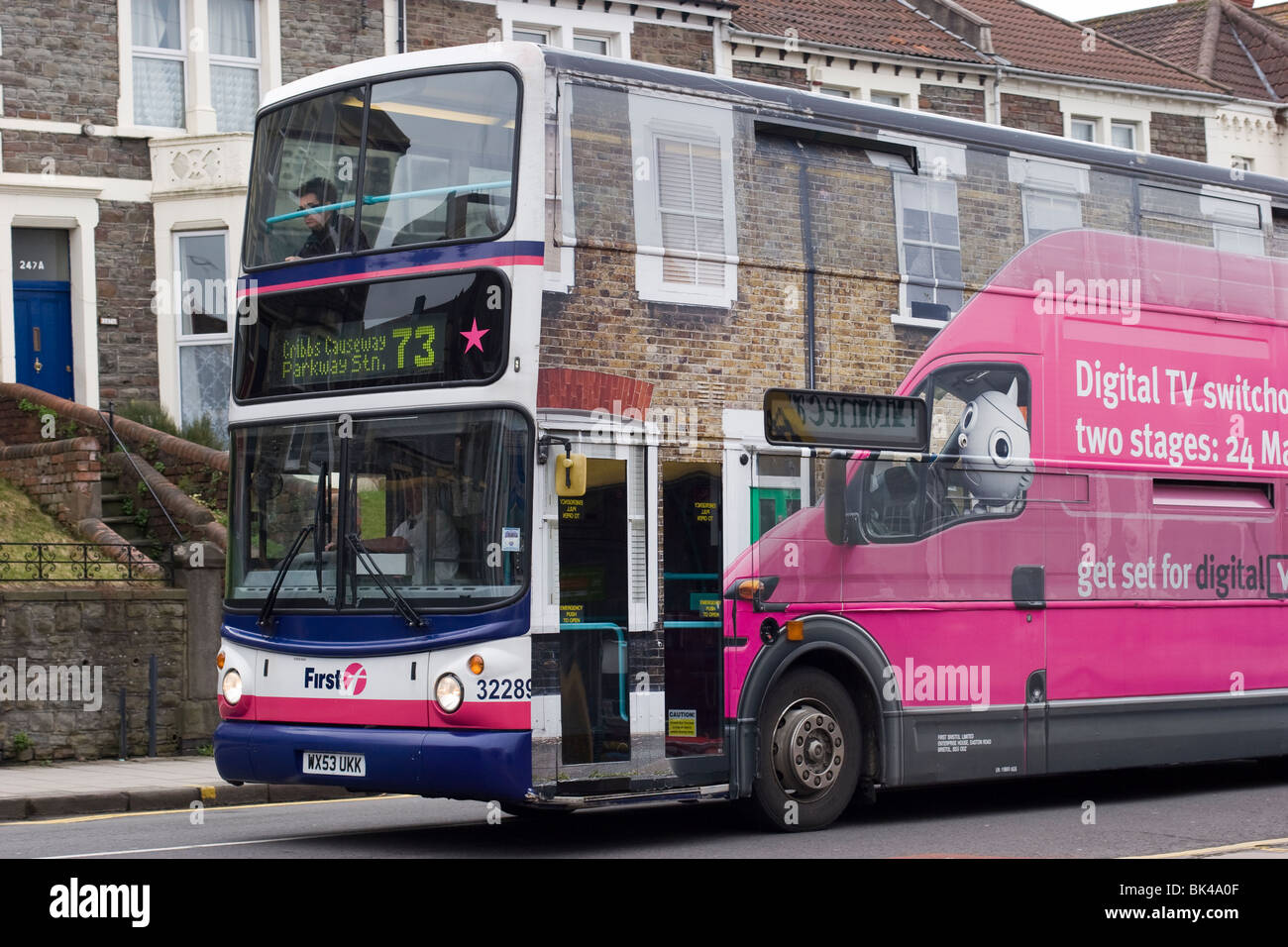 Bus advert hi-res stock photography and images - Alamy