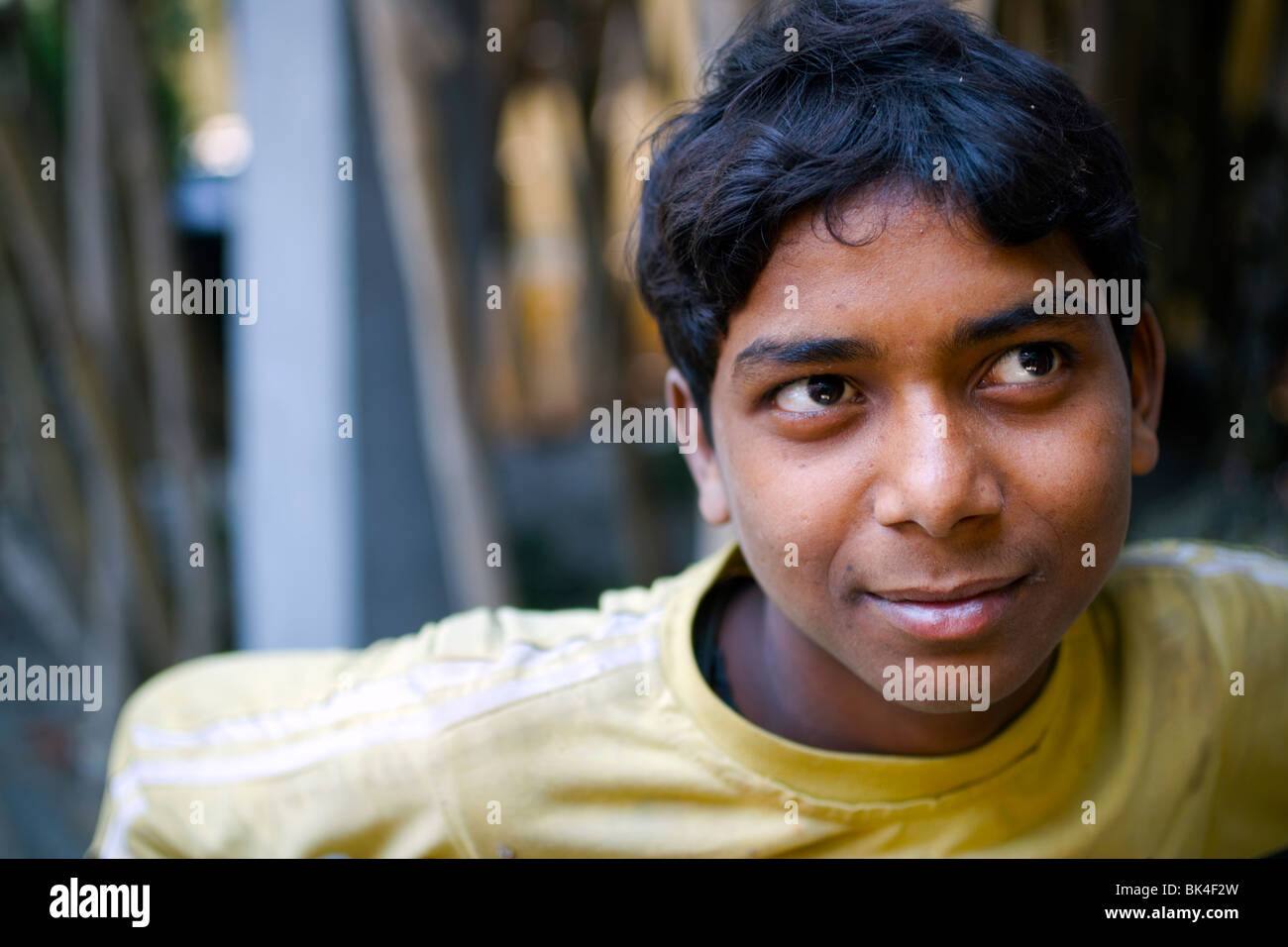 Indian laborer in Dharamsala, India Stock Photo