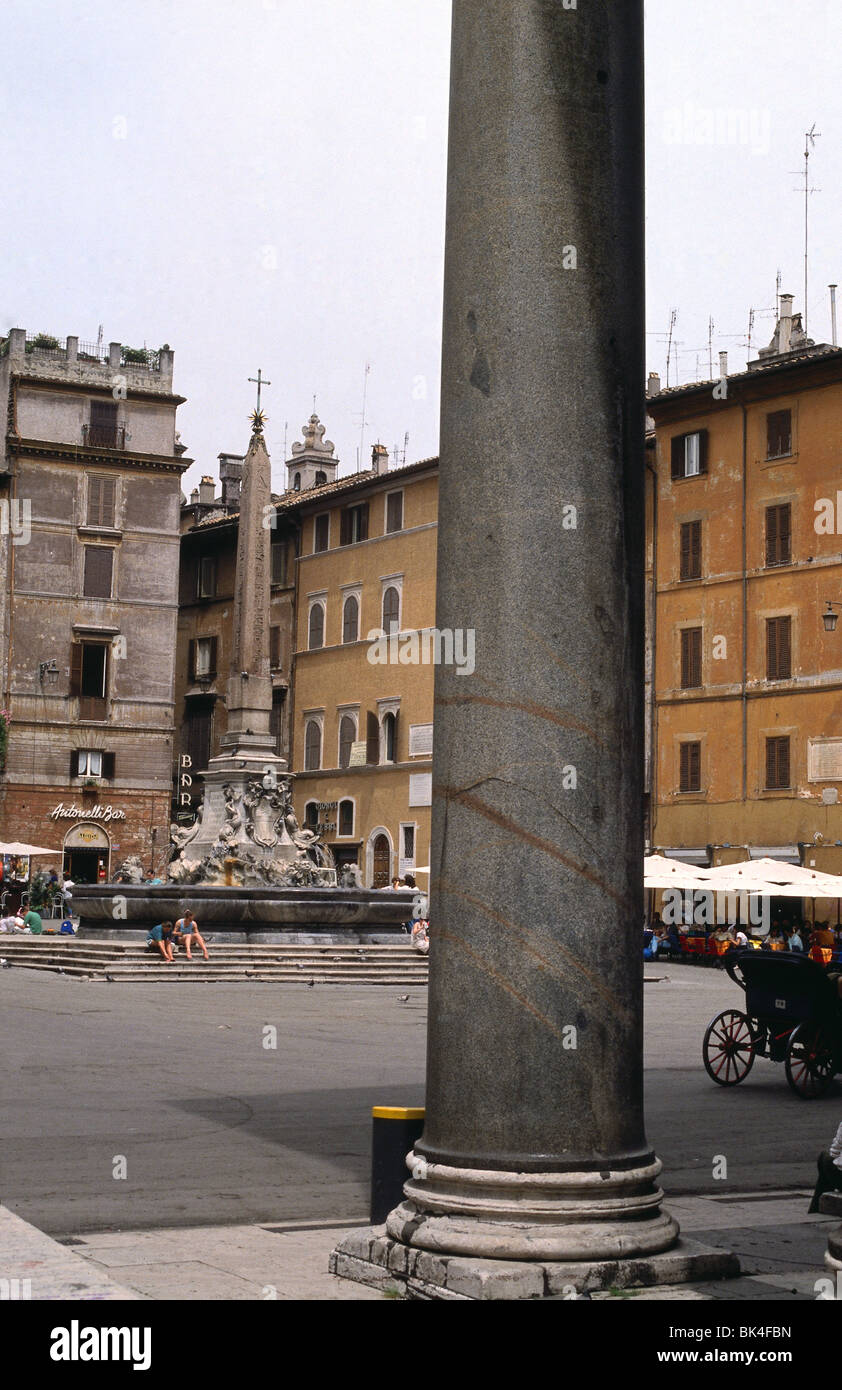 Pantheon Column and Fountain in Piazza della Rotunda, Rome Stock Photo