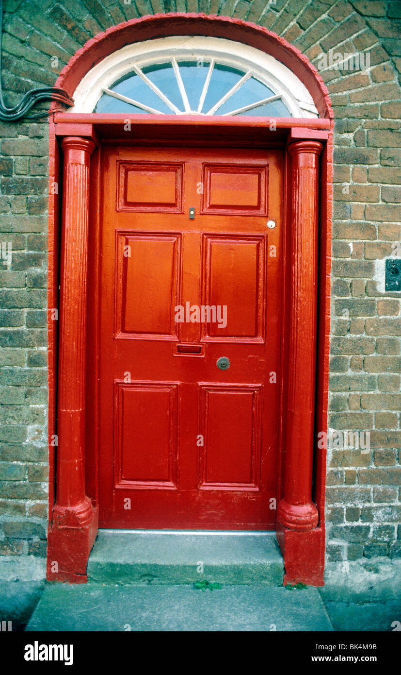 Georgian doorcase door hi-res stock photography and images - Alamy