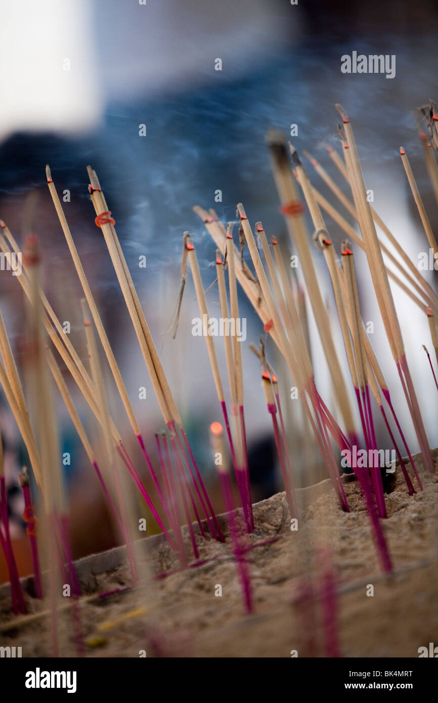 Lighting incense sticks bangkok hi-res stock photography and images - Alamy