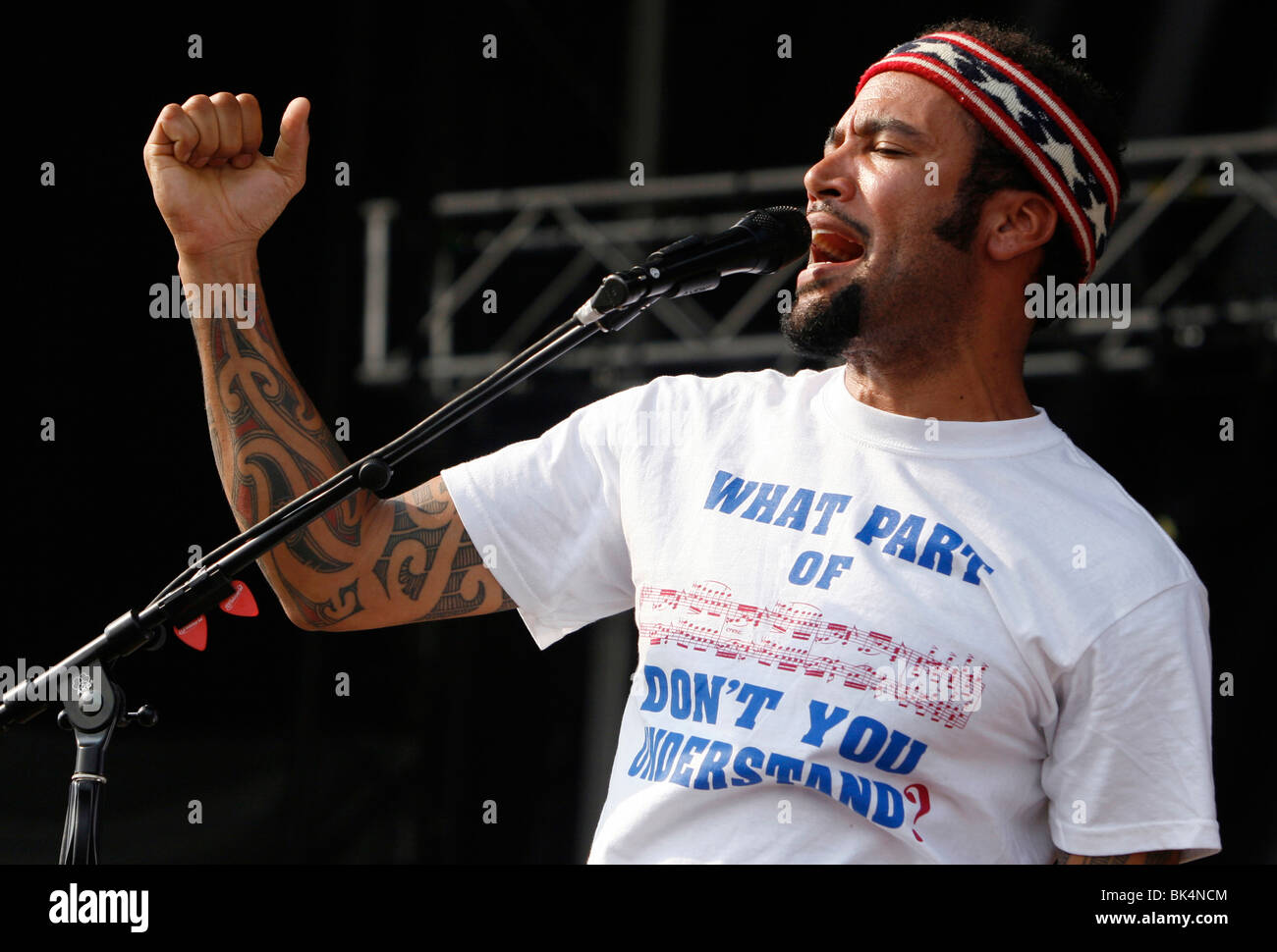 Ben Harper performing in concert Stock Photo Alamy