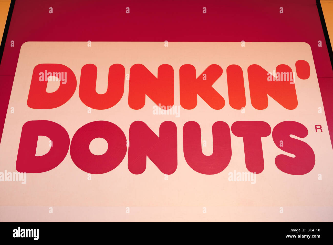Dunkin donuts logo hires stock photography and images Alamy