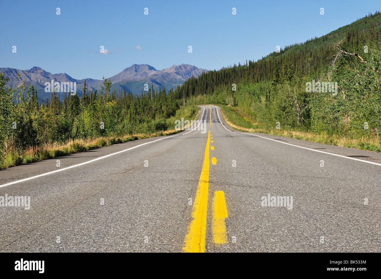 Glenn Highway and Mentasta Mountains, Alaska, USA Stock Photo Alamy